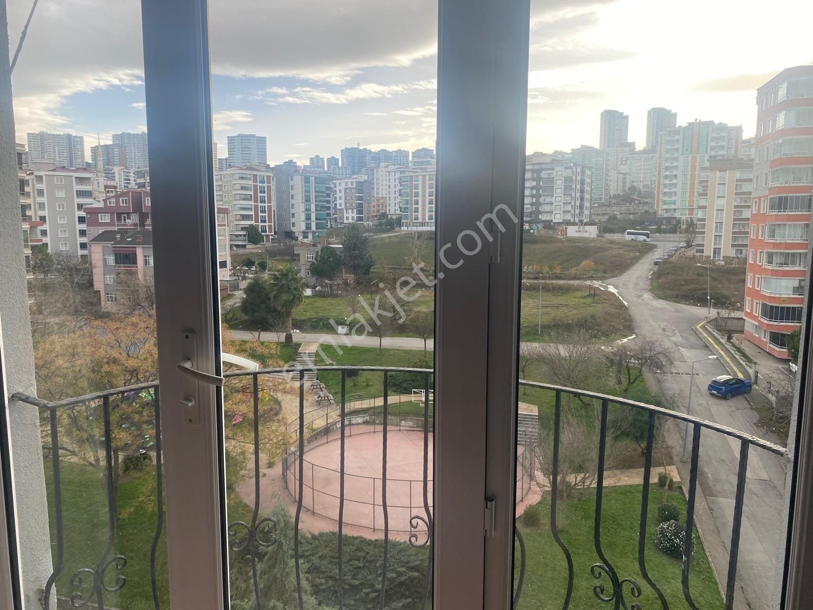 Damla Emlak'tan 3+1 155 M2 Geniş Cam Balkonlu Manzaralı - Görsel 17