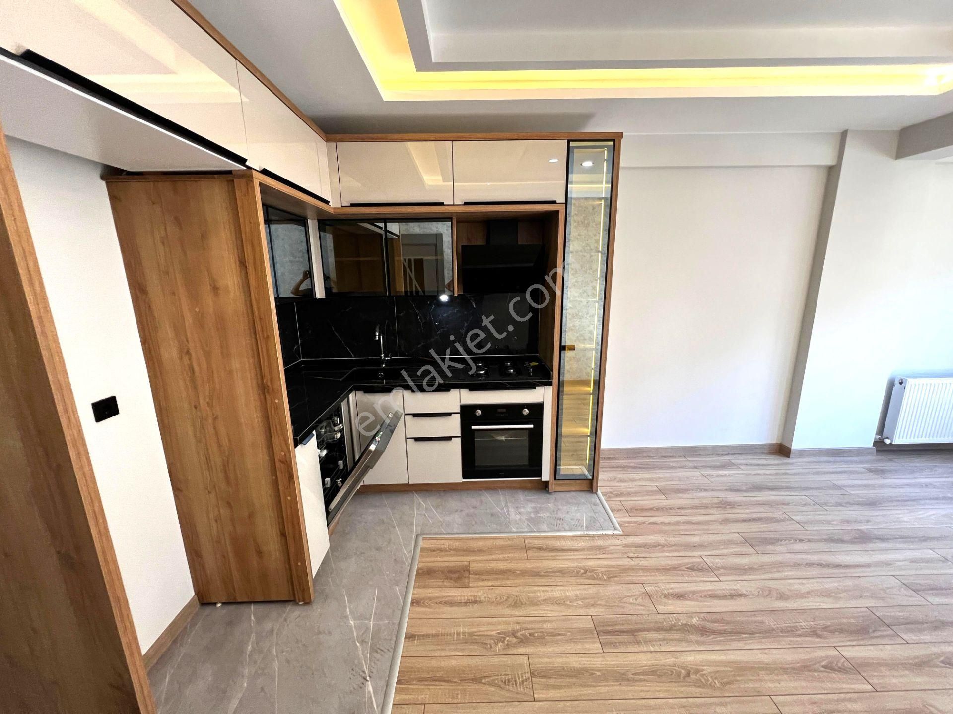 Yiğit'ten İkizçay'da 1+1 Yüksek Giriş Ultra Lüks Asansörlü Daire - Görsel 7