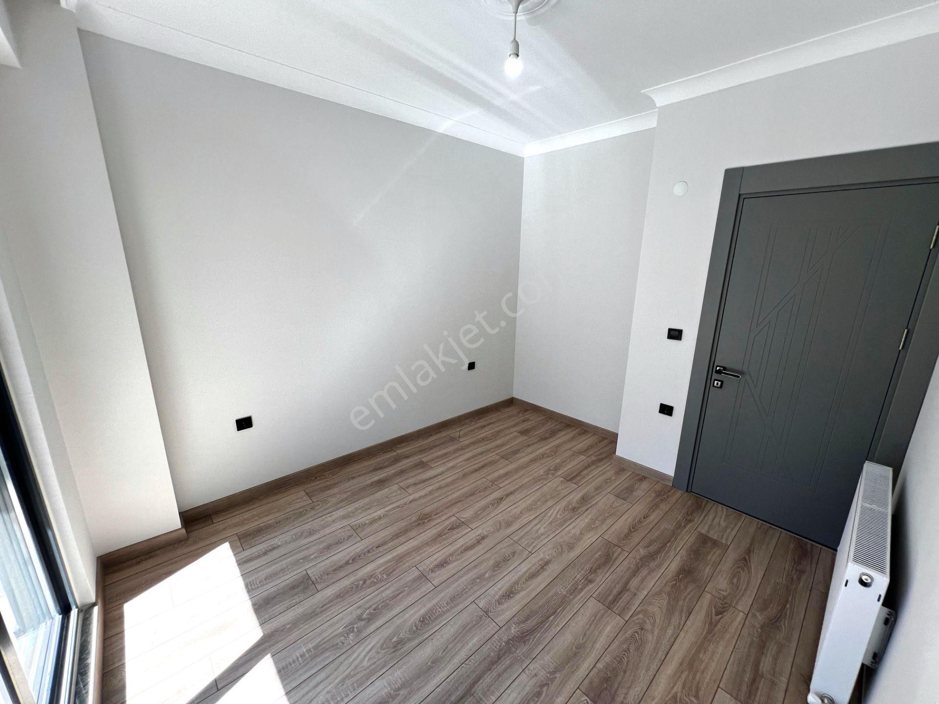 Yiğit'ten İkizçay'da 1+1 Yüksek Giriş Ultra Lüks Asansörlü Daire - Görsel 24