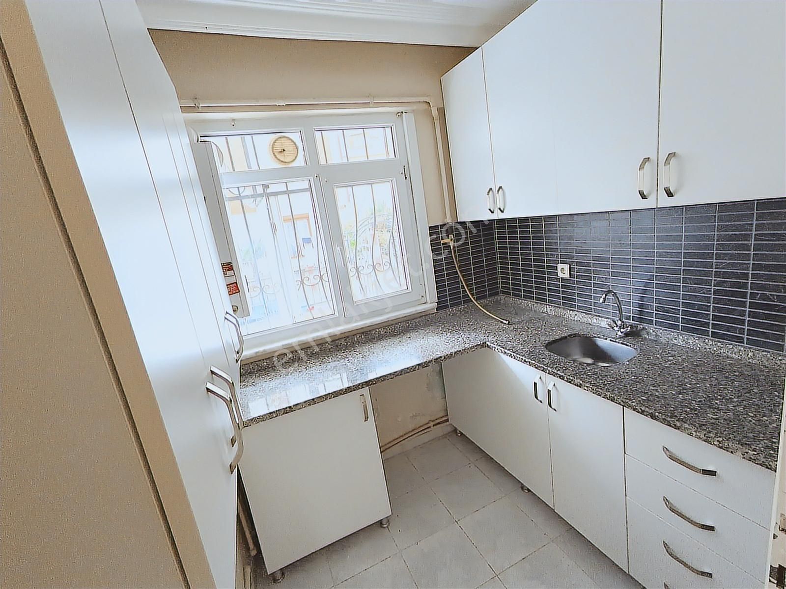 Maltepe Altayçeşme De E-5'e Yakın Yüksek Giriş Satılık Daire - Görsel 12