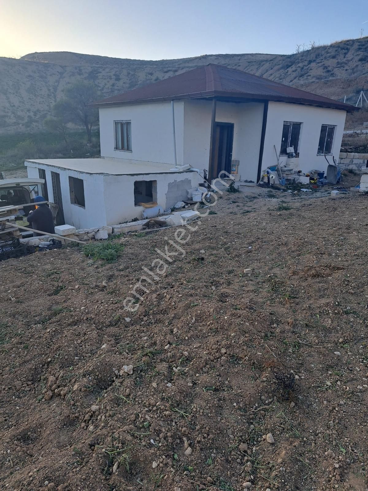 Kahramankazan Orhaniye 740 M2 Arsa Üzeri 1+1 Hobi Bahçesi