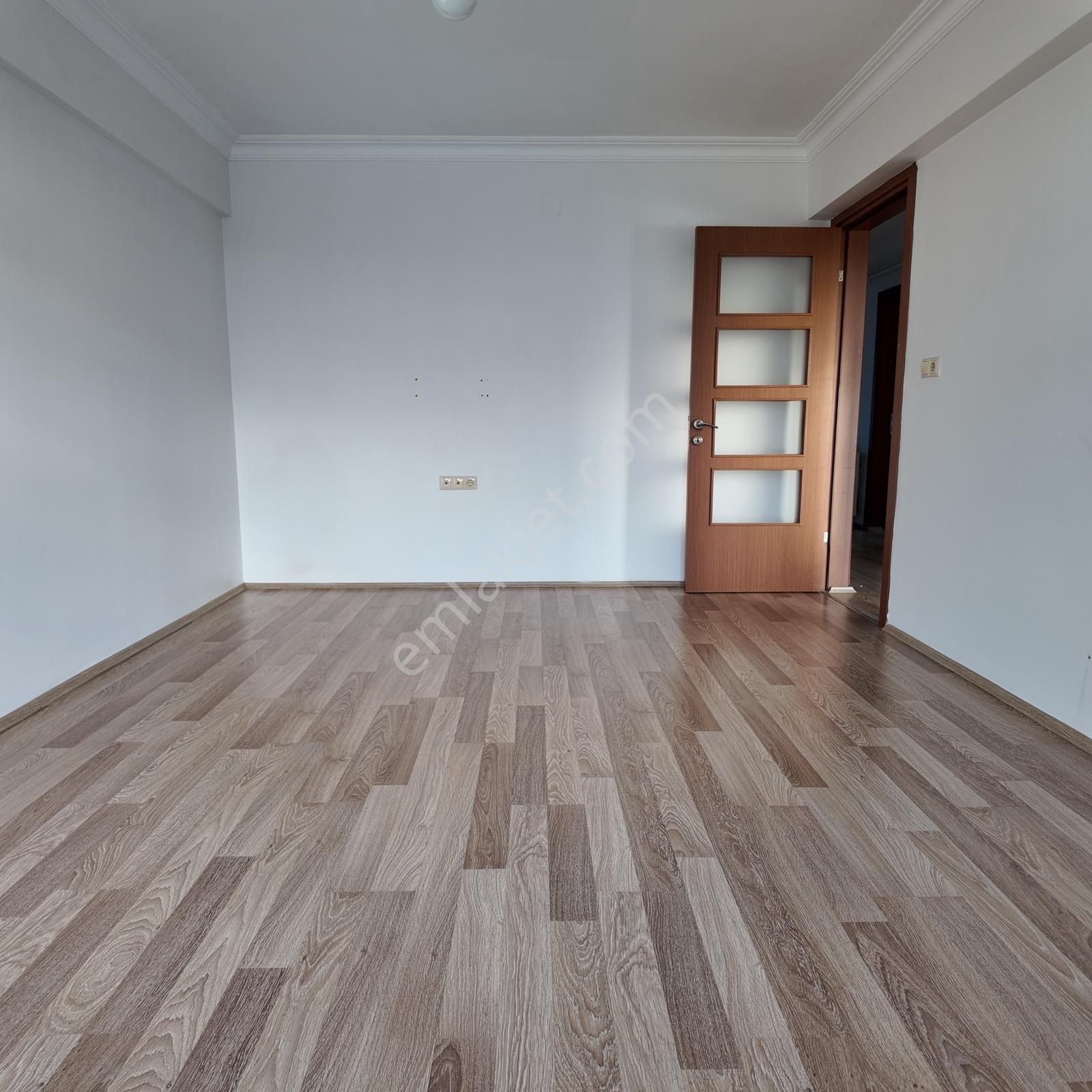 Gölete Sıfır Konumda 135 M2 Arakat Bakımlı 3+1 Doğalgazlı Daire - Görsel 18