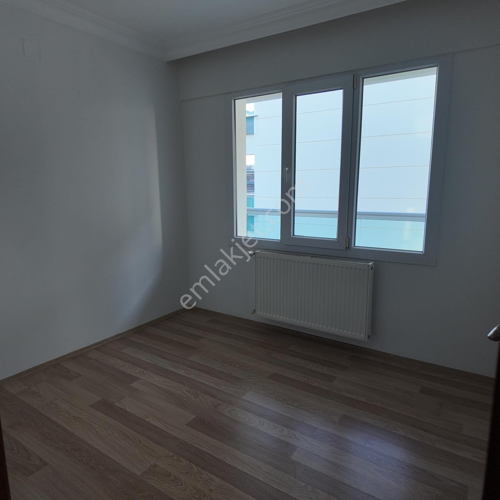 Gölete Sıfır Konumda 135 M2 Arakat Bakımlı 3+1 Doğalgazlı Daire - Görsel 32