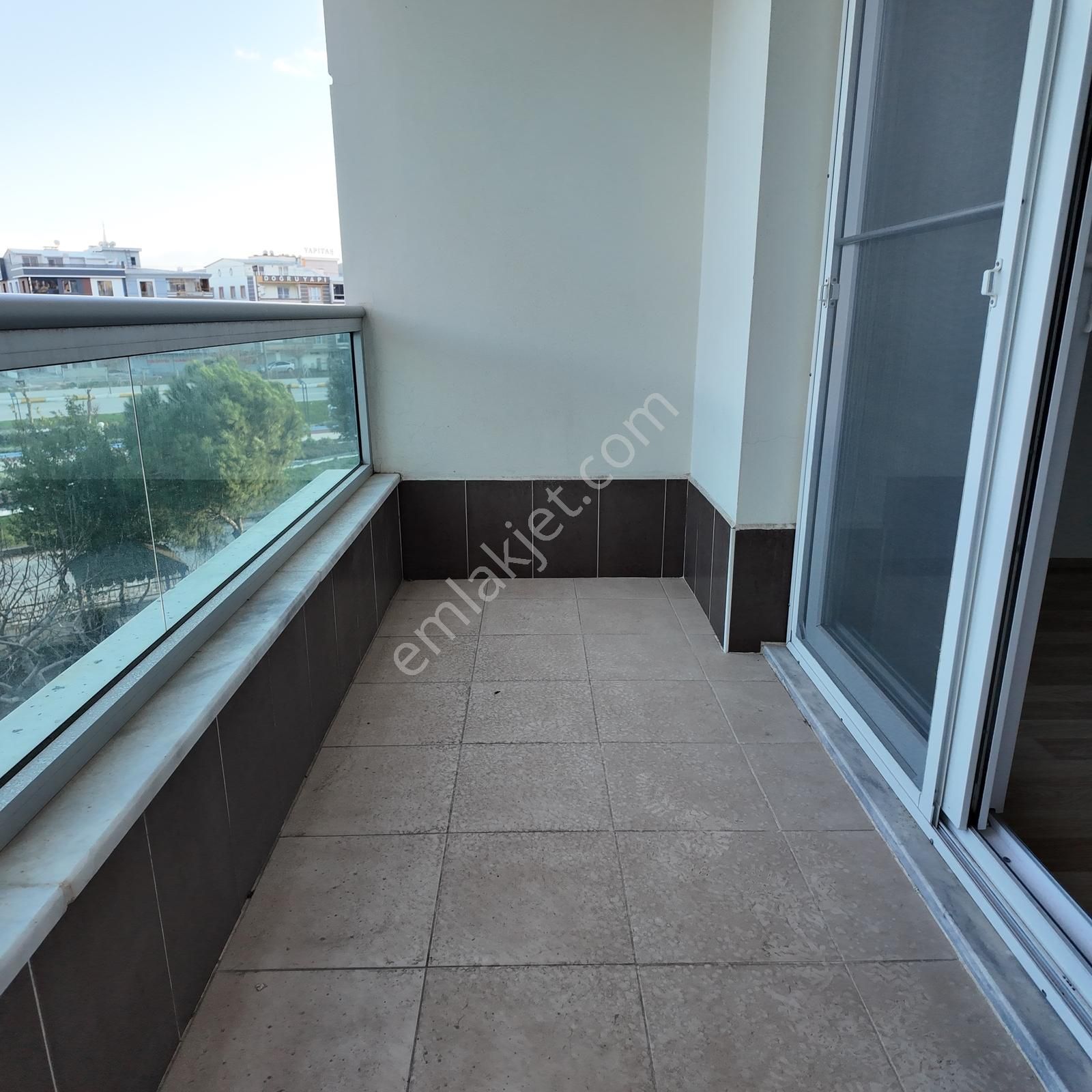 Gölete Sıfır Konumda 135 M2 Arakat Bakımlı 3+1 Doğalgazlı Daire - Görsel 30