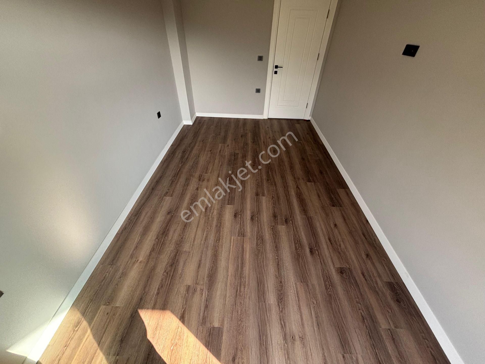 Yiğit'ten Güre'de Dağ & Deniz Manzaralı 3+1 Müstakil Villa - Görsel 31