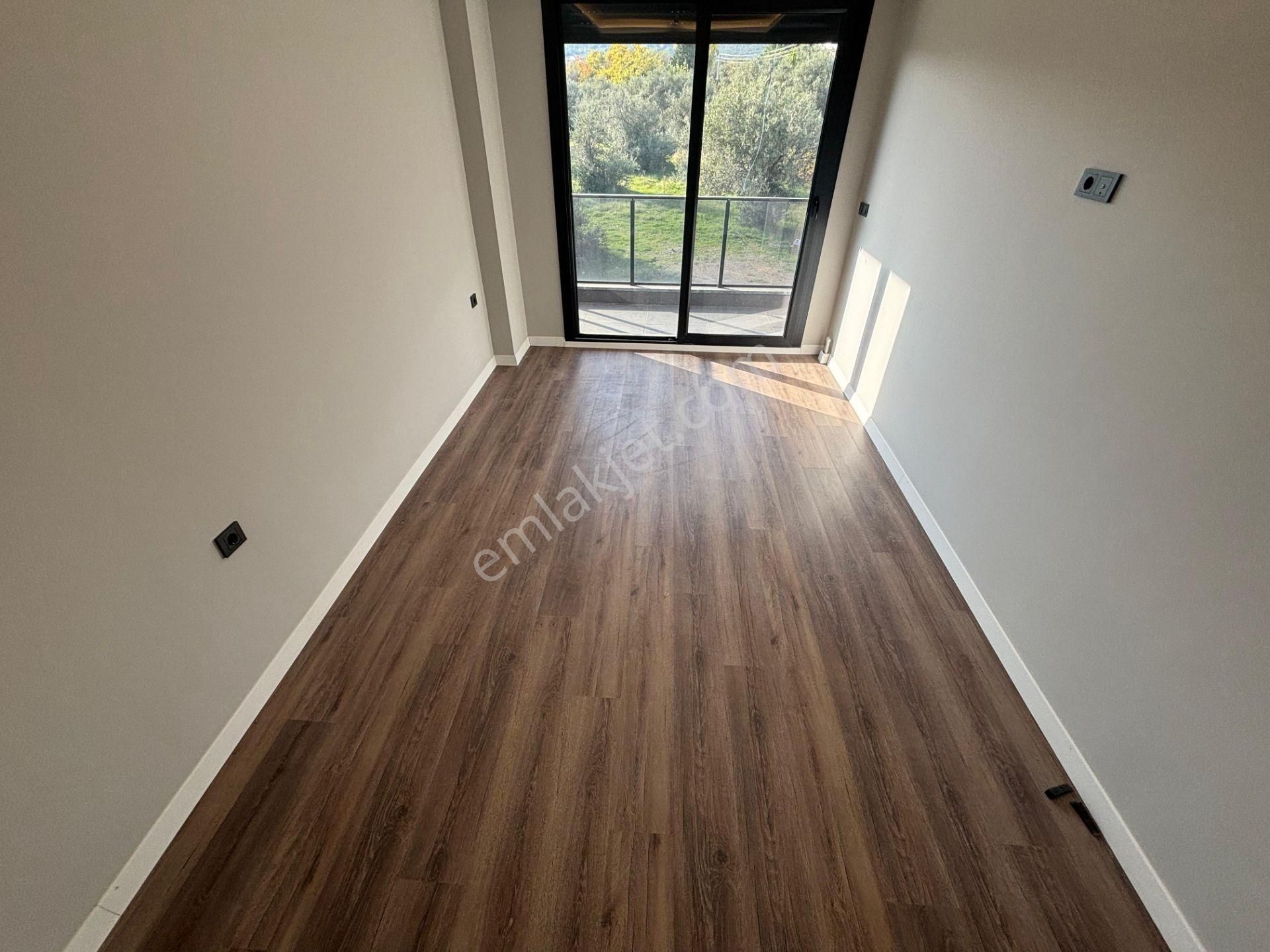 Yiğit'ten Güre'de Dağ & Deniz Manzaralı 3+1 Müstakil Villa - Görsel 27
