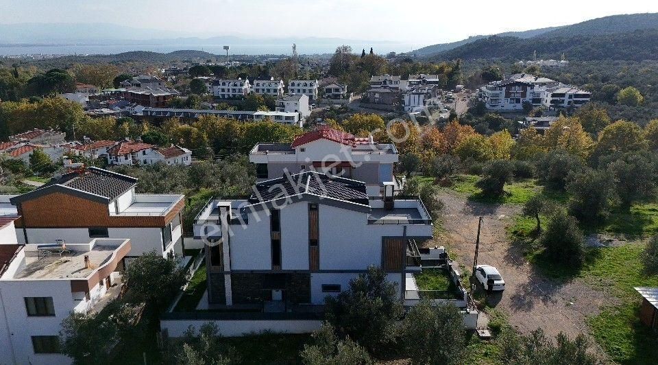 Yiğit'ten Güre'de Dağ & Deniz Manzaralı 3+1 Müstakil Villa - Görsel 6
