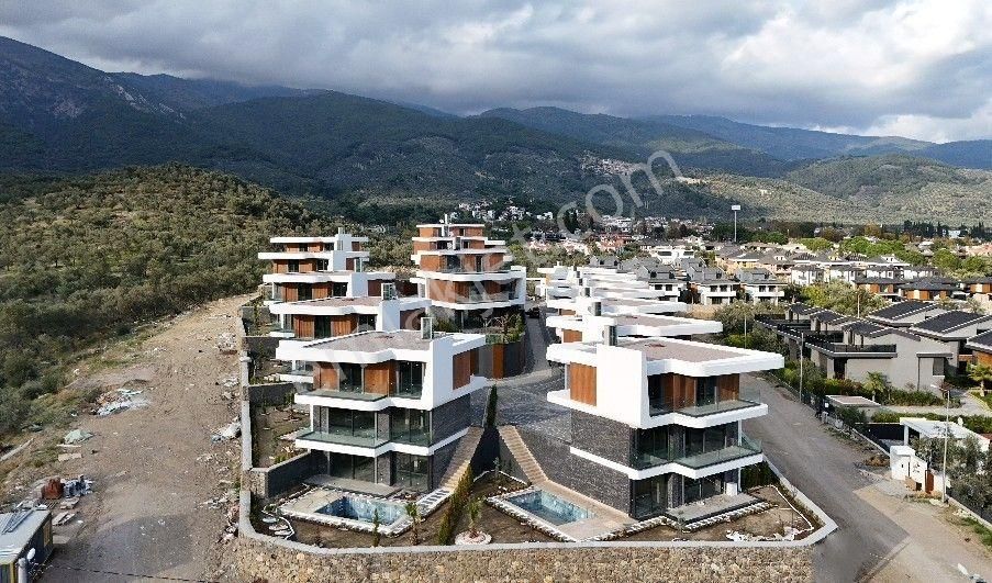 Yiğit'ten Güre'de Deniz Manzaralı Müstakil Havuzlu 3+2 Villa - Görsel 2