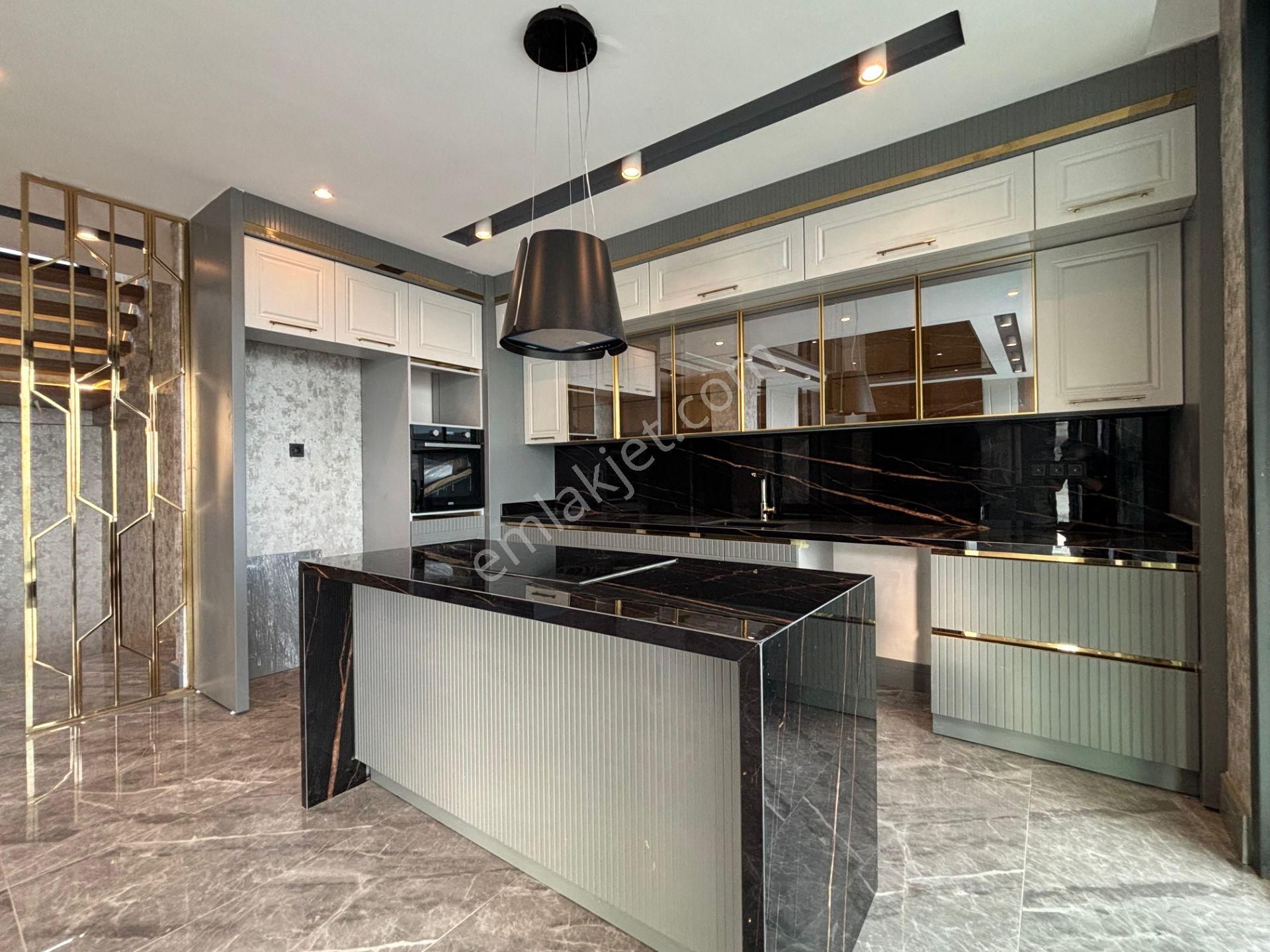Yiğit'ten Güre'de Deniz Manzaralı Müstakil Havuzlu 3+2 Villa - Görsel 25