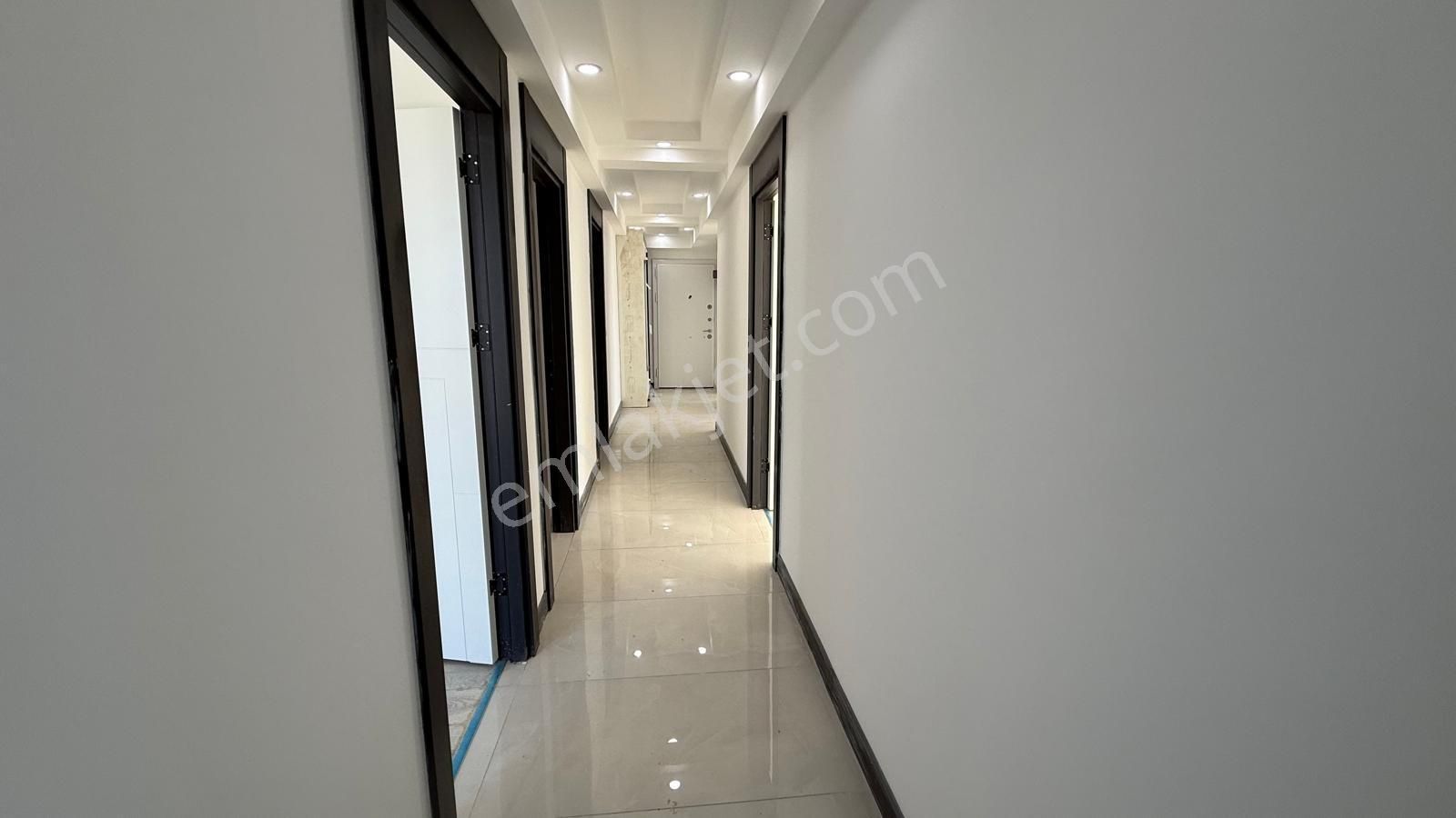 Turyaptan İzsiz Towers Da 12.kat Doğu Cephe 3+1 Kiralık Daire - Görsel 27