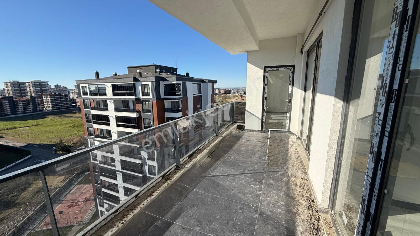 Turyaptan İzsiz Towers Da 12.kat Doğu Cephe 3+1 Kiralık Daire - Görsel 17