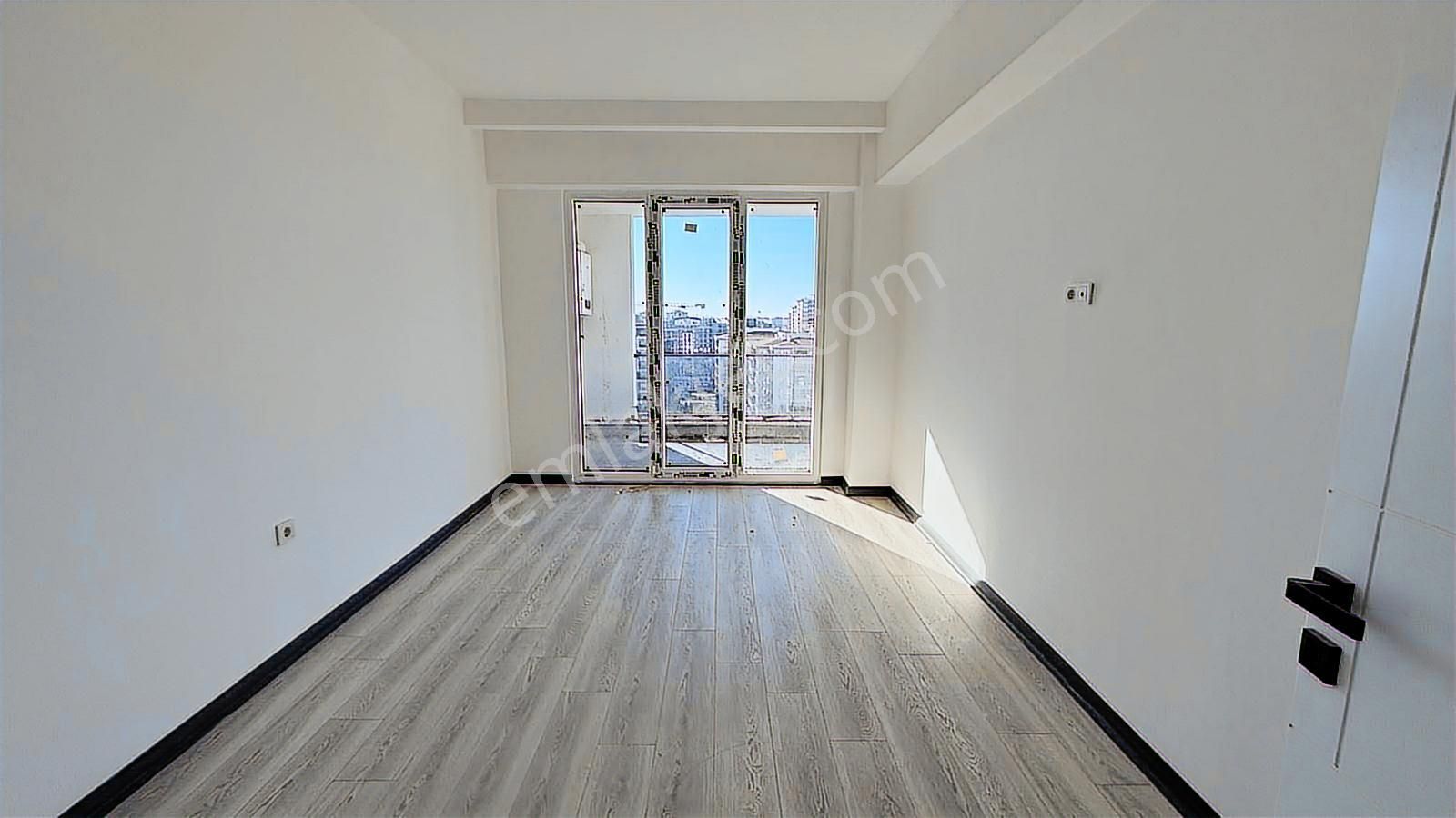 Turyaptan İzsiz Towers Da 12.kat Doğu Cephe 3+1 Kiralık Daire - Görsel 5