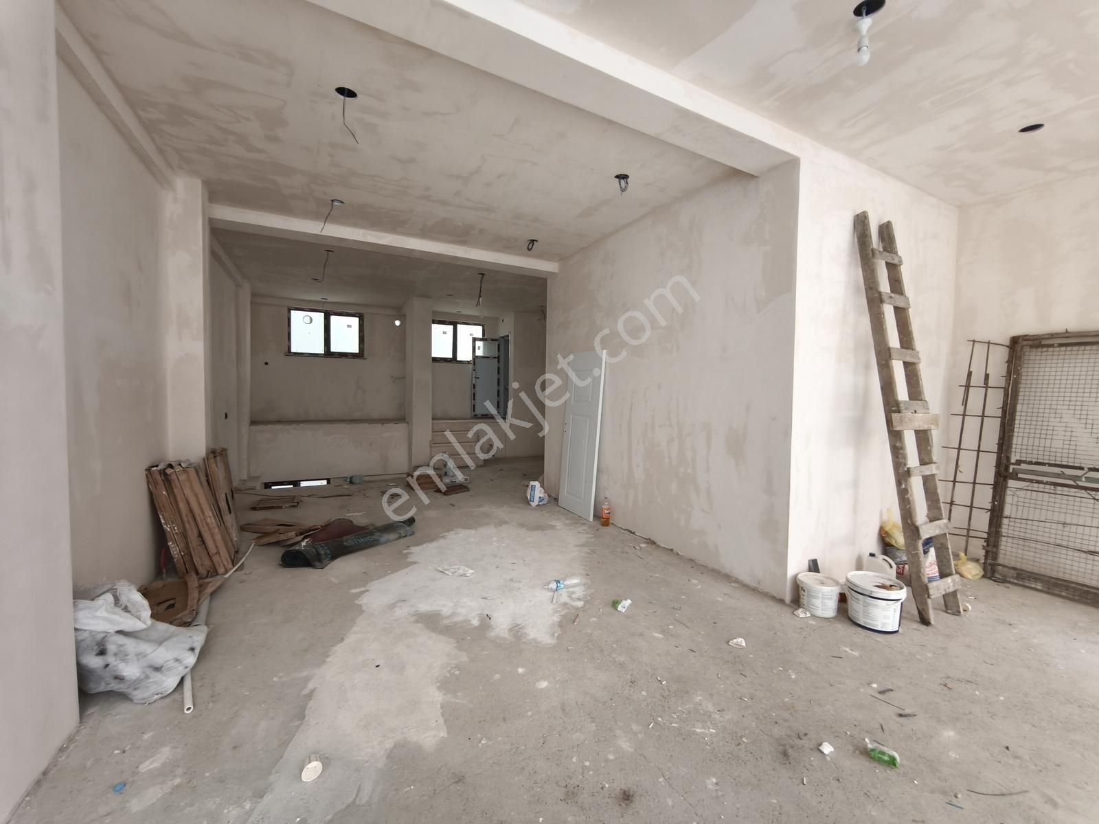 Murat Mah.kamil Cadde Üzeri Geniş Cephe 200 M²bodrumlu Dükkan - Görsel 18