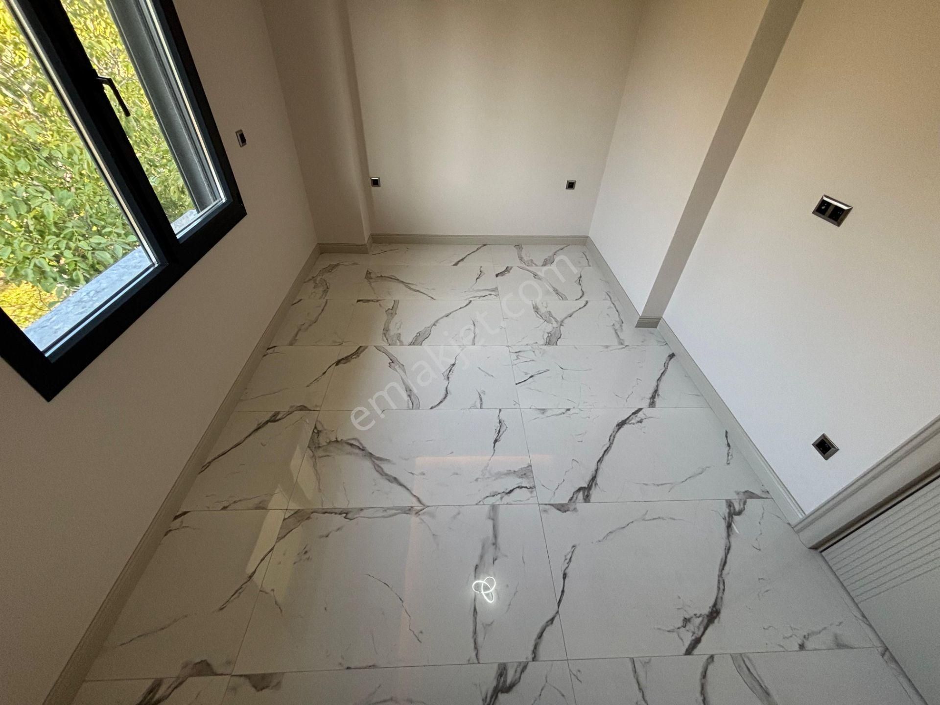 Yiğit'ten Altınoluk Fener'de Denize 100 Metre 4+1 Tripleks Villa - Görsel 25