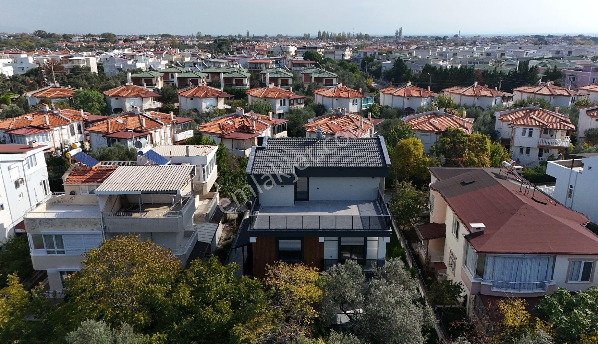 Yiğit'ten Altınoluk Fener'de Denize 100 Metre 4+1 Tripleks Villa - Görsel 5