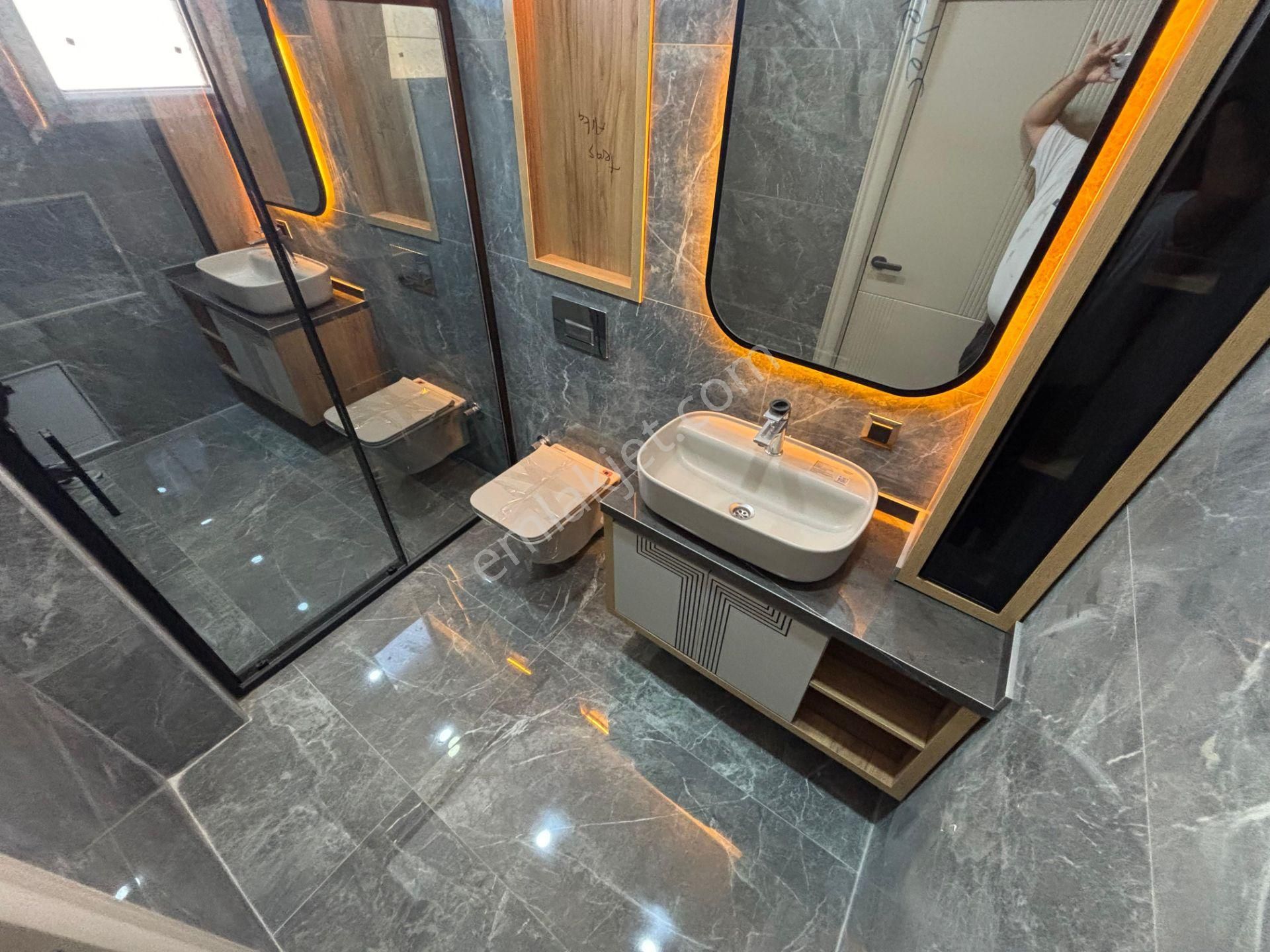 Yiğit'ten Altınoluk Fener'de Denize 100 Metre 4+1 Tripleks Villa - Görsel 29