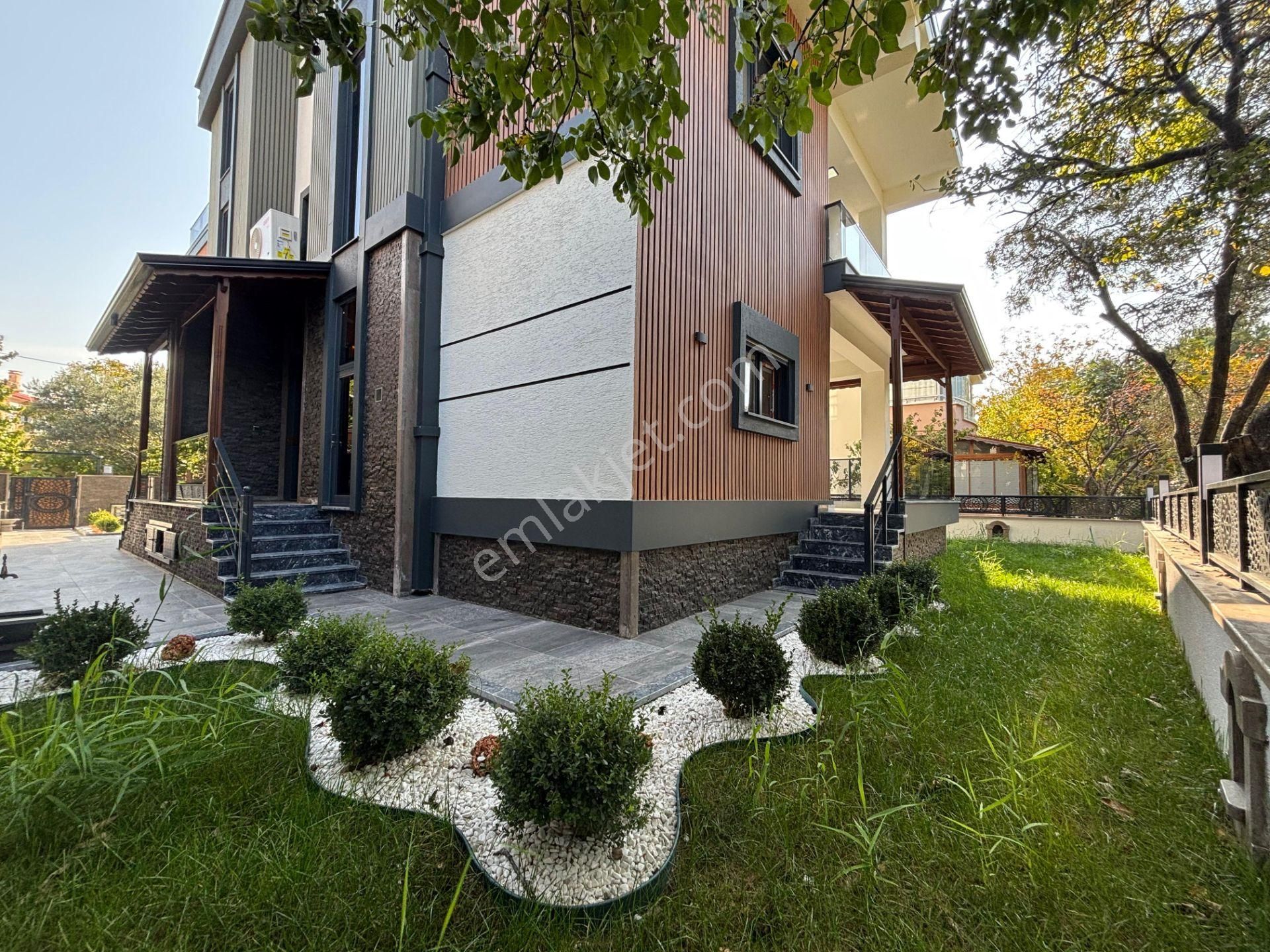 Yiğit'ten Altınoluk Fener'de Denize 100 Metre 4+1 Tripleks Villa - Görsel 4