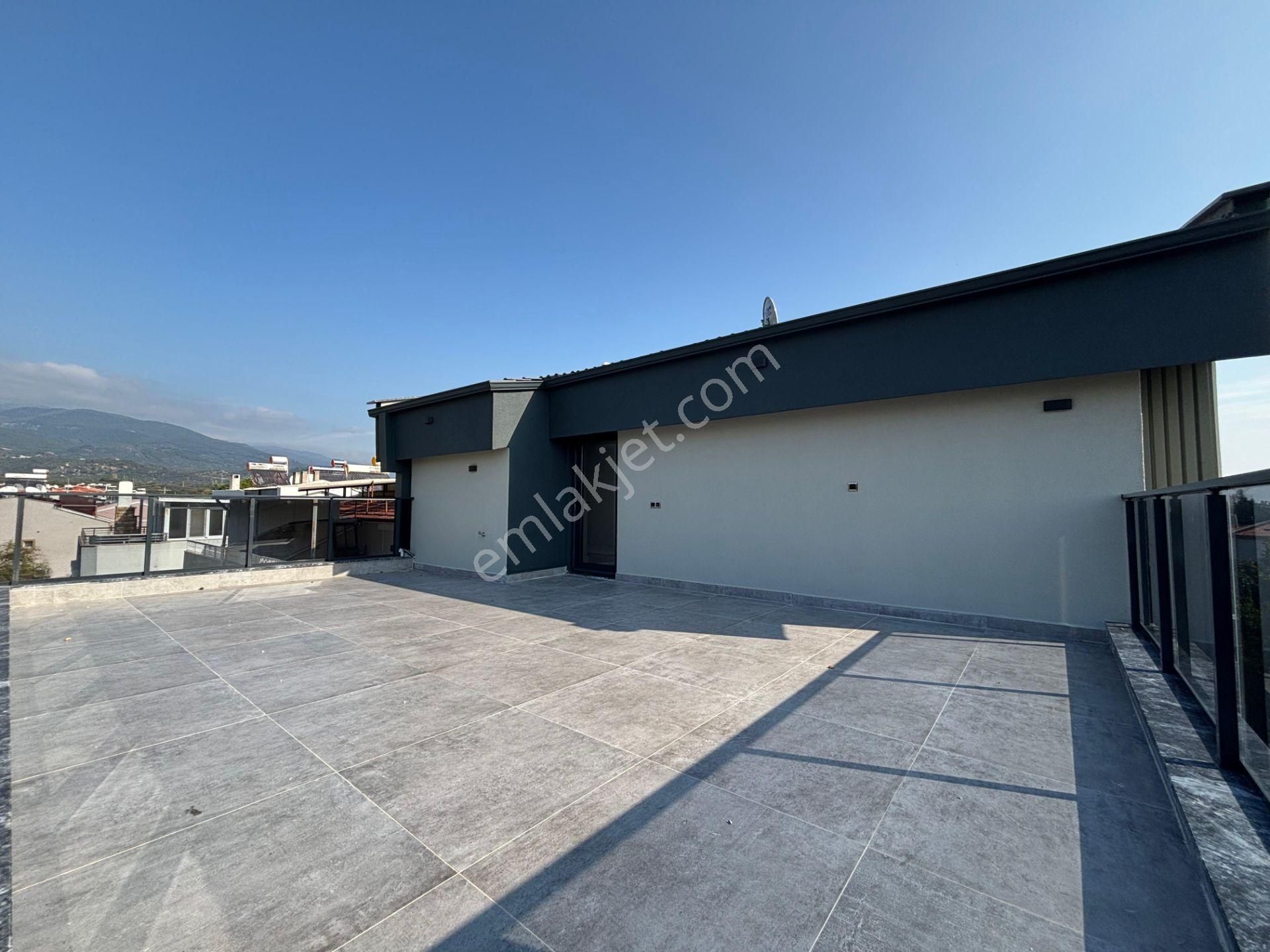 Yiğit'ten Altınoluk Fener'de Denize 100 Metre 4+1 Tripleks Villa - Görsel 9