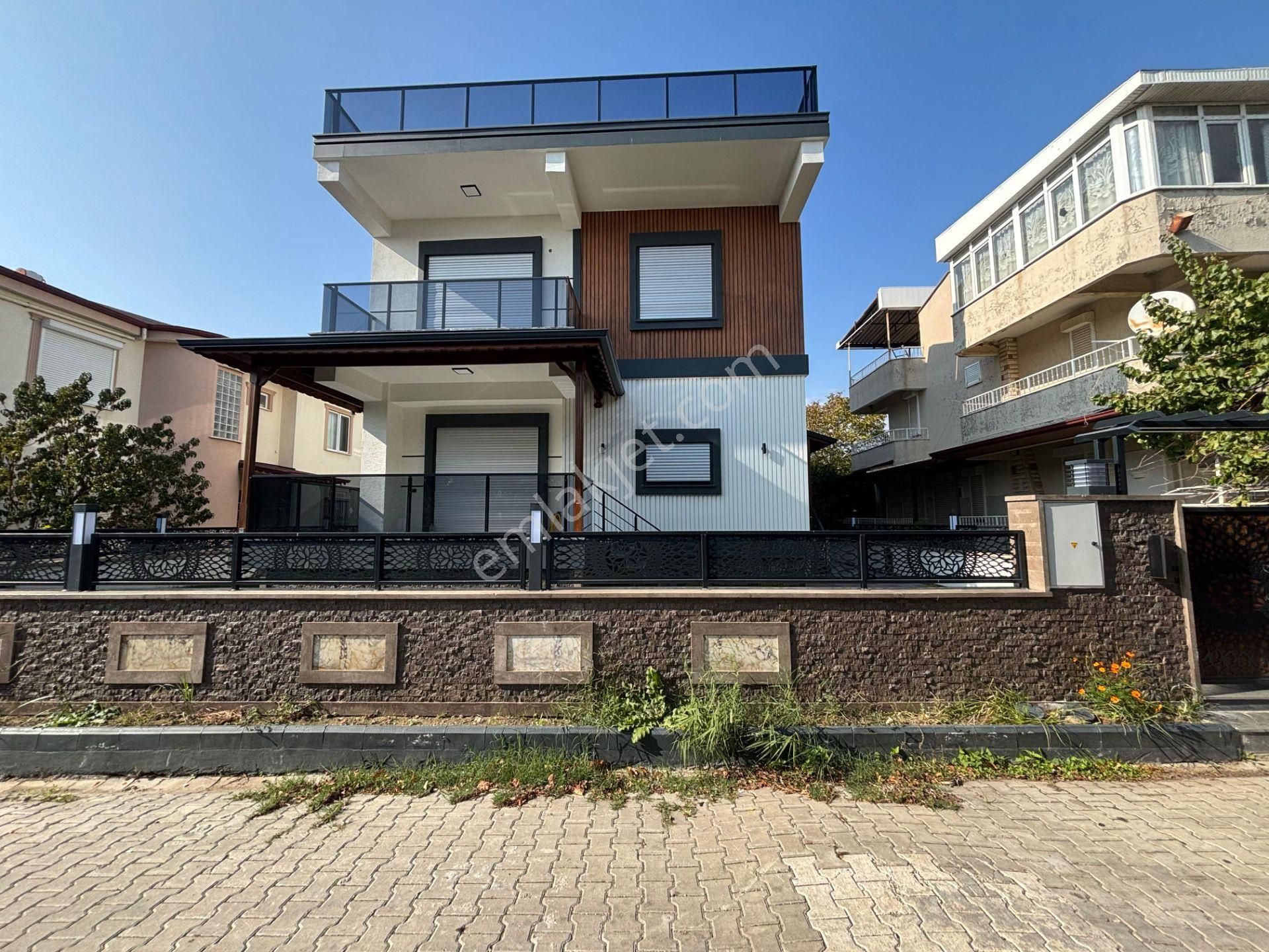 Yiğit'ten Altınoluk Fener'de Denize 100 Metre 4+1 Tripleks Villa - Görsel 35