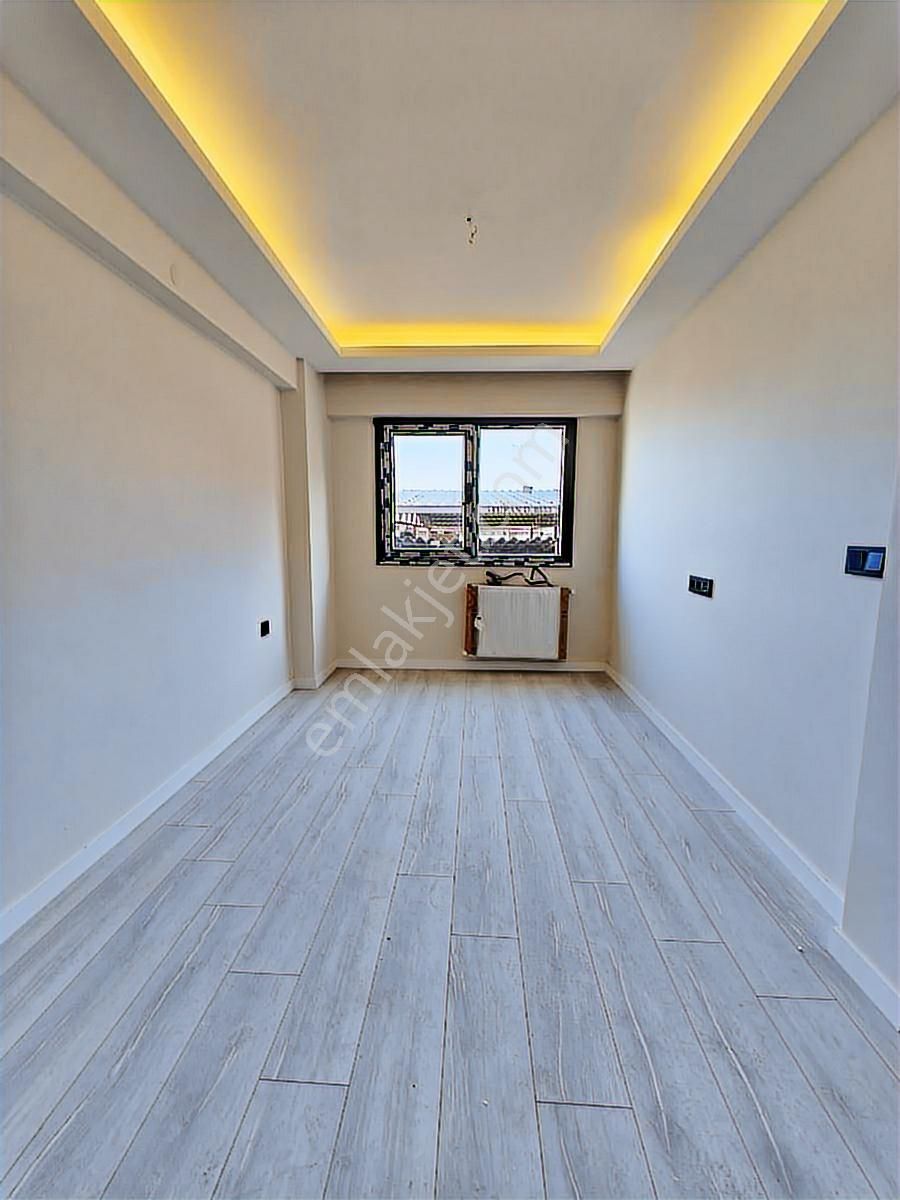 Sıfır Refetbele Mah. Cadde Yakını 3+1 Arakat Doğalgaz Asansör - Görsel 4