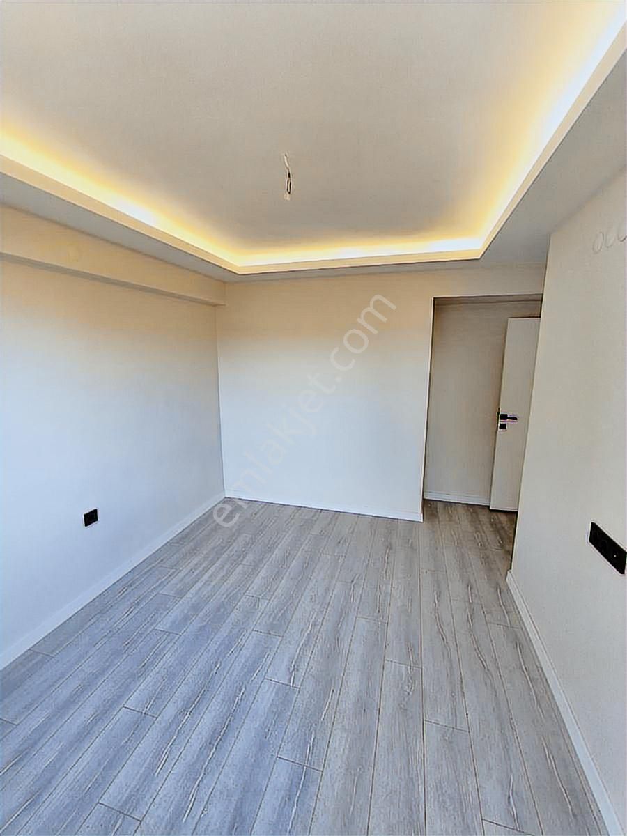 Sıfır Refetbele Mah. Cadde Yakını 3+1 Arakat Doğalgaz Asansör - Görsel 12