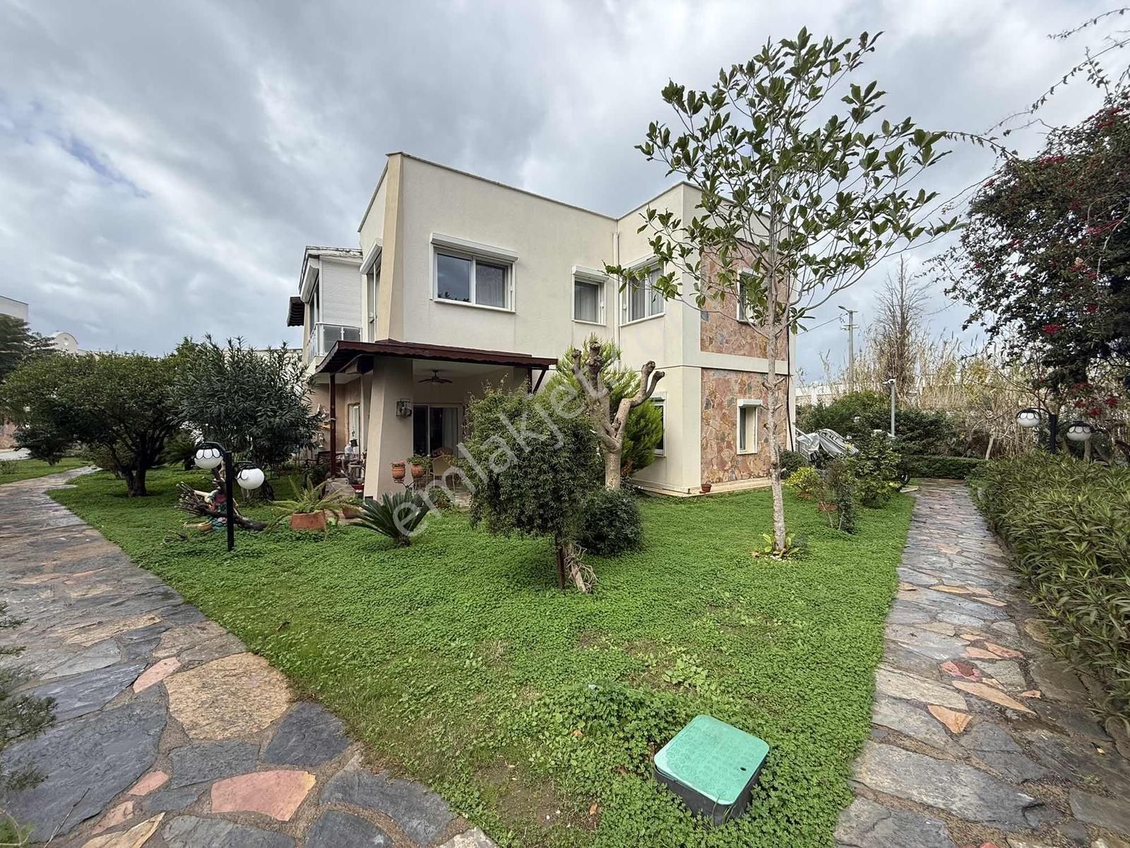 Bodrum Turgutreis Satılık 2+1 107 M2 Daire