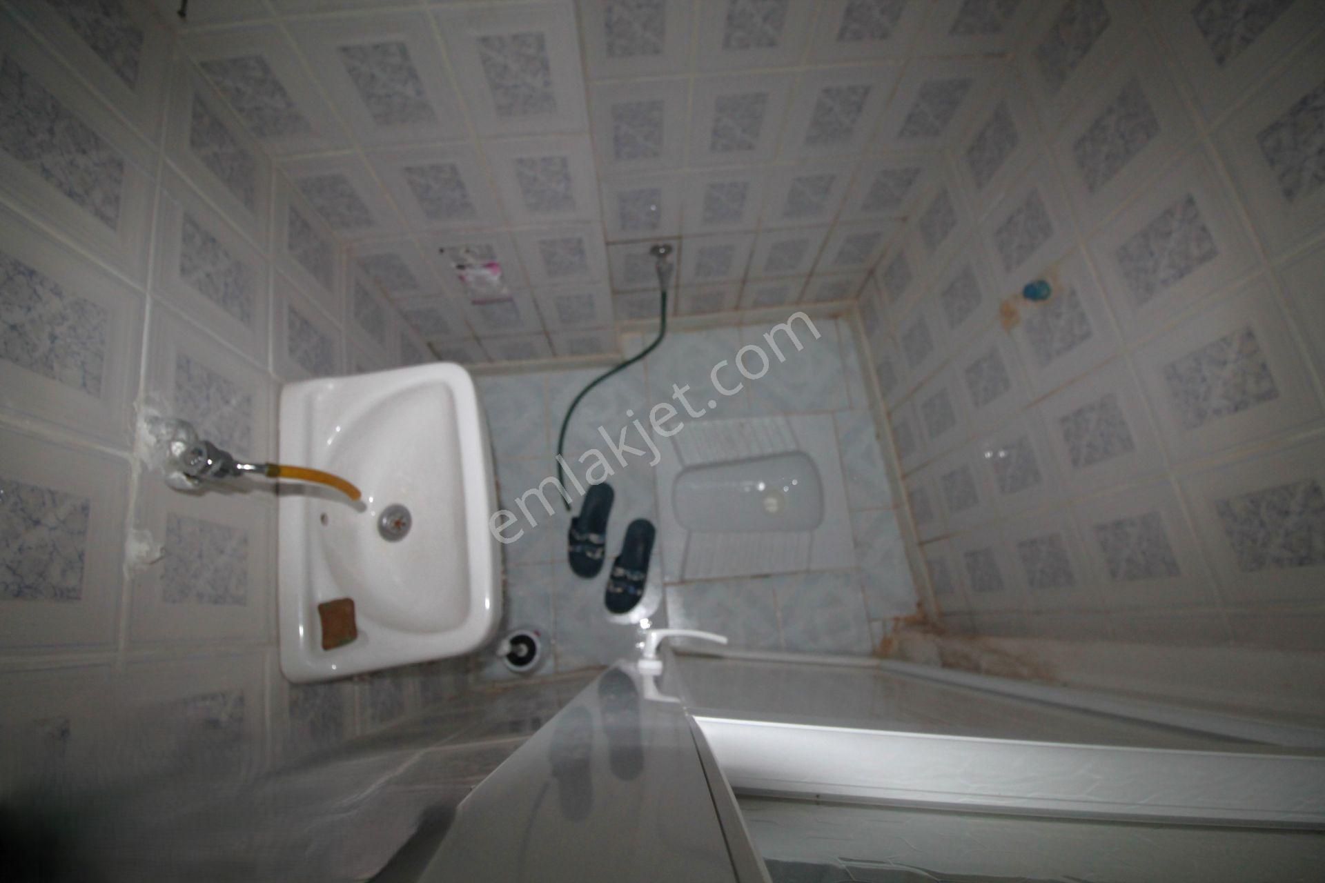 Retro’dan Batıkent Mah’de Yüksek Giriş B.mutfak Kiralık 2+1 - Görsel 9