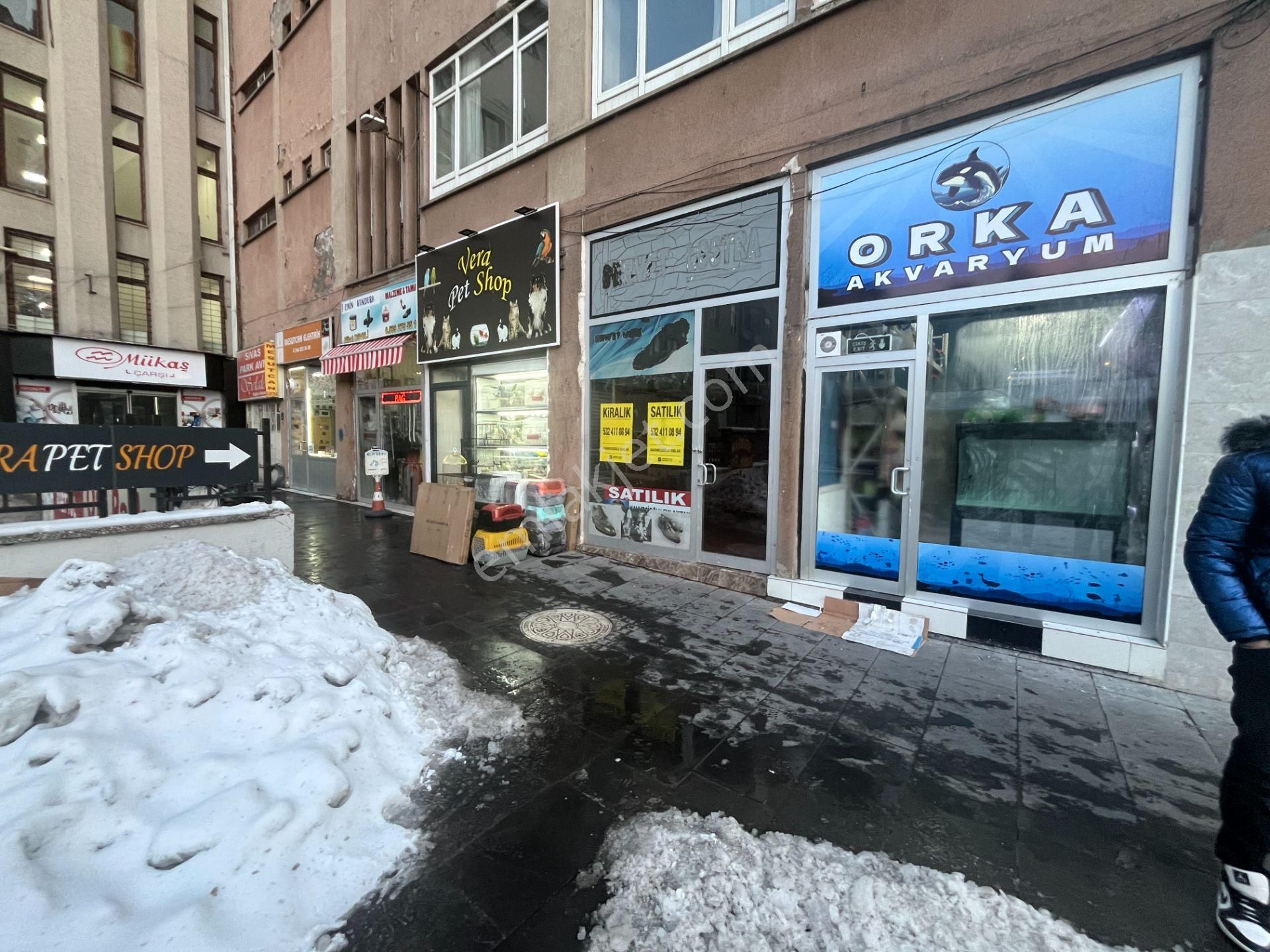 Kahvecioğlu Emlak'dan Paşabey Kiralık Dükkan - Görsel 14