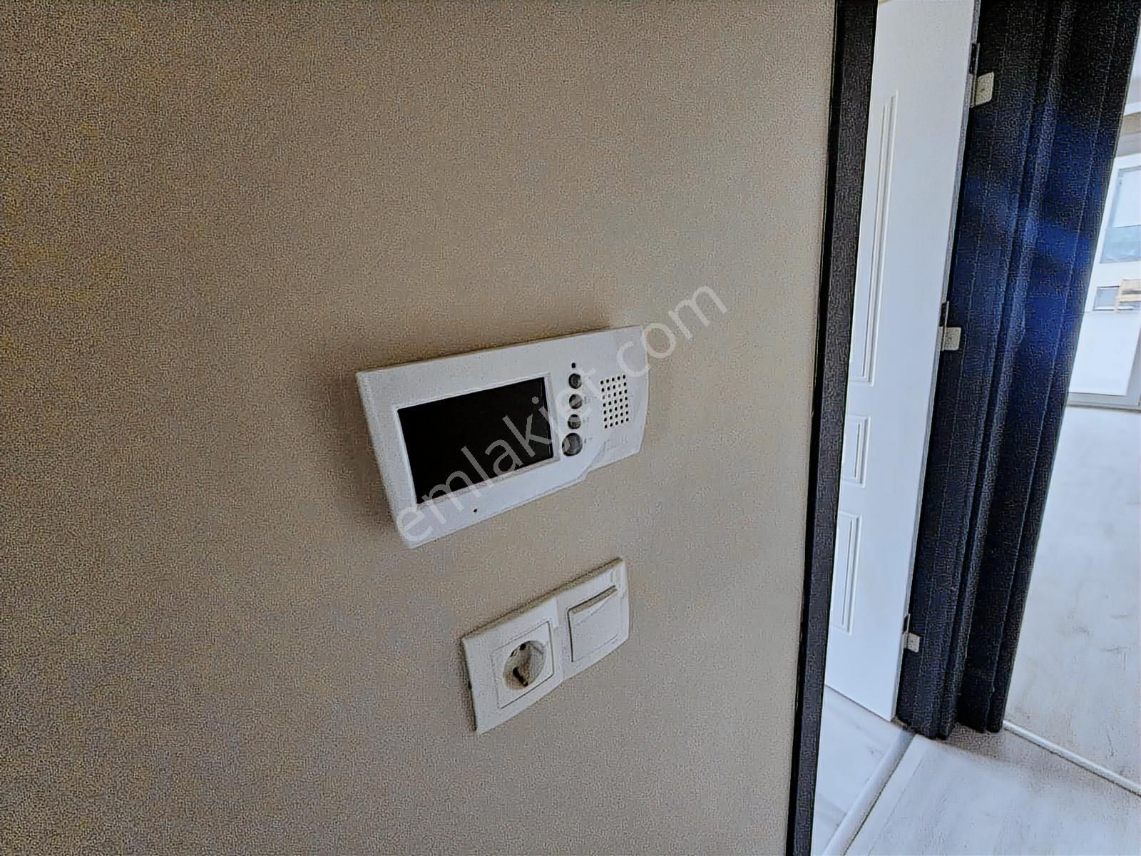 Kamiloba Yeni Bina'da Lüks Kullanışlı 2+1 Satılık Daire - Görsel 13