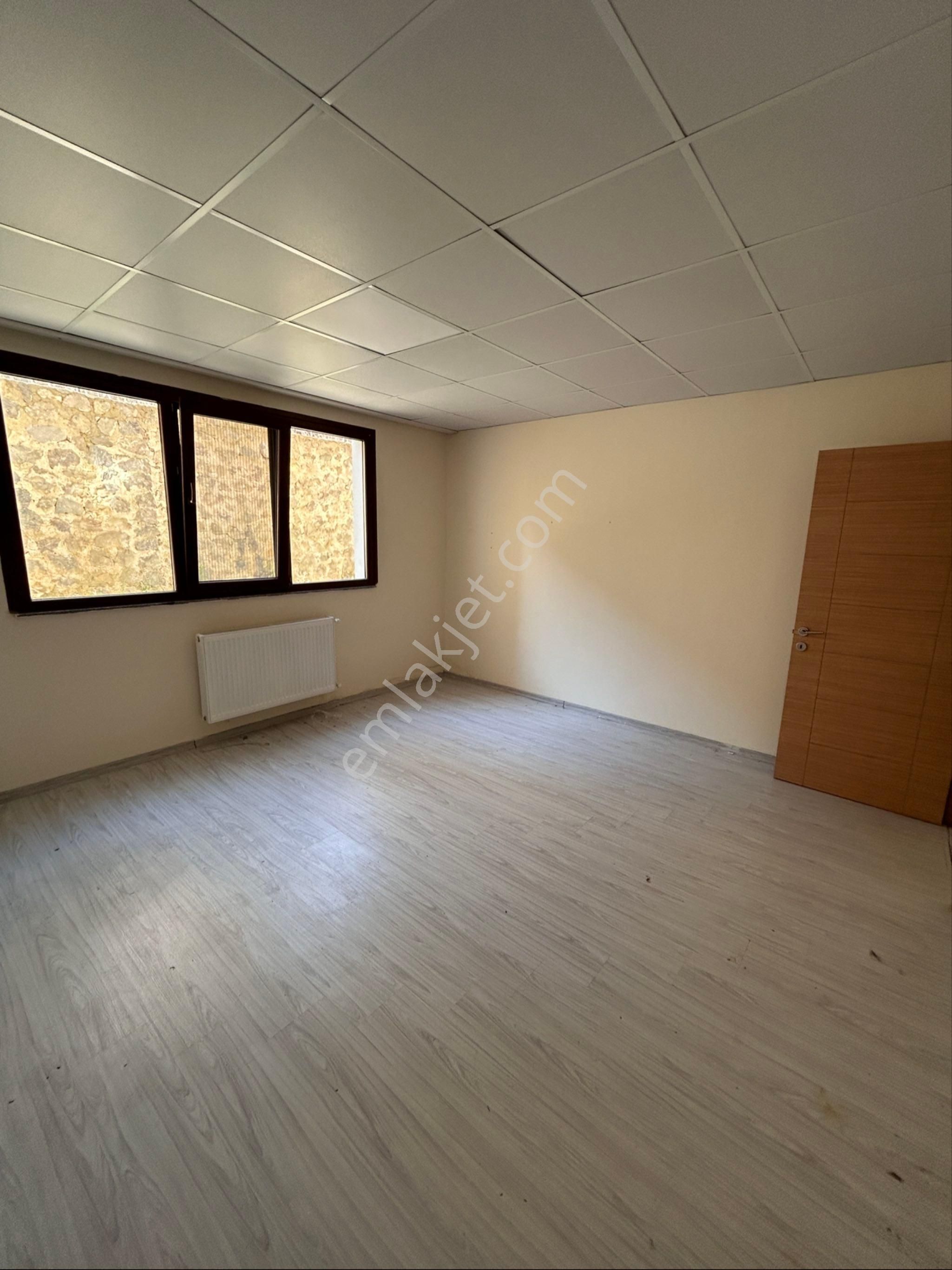 Trabzon Pelitli De Satılık 1+1 Daire - Görsel 5