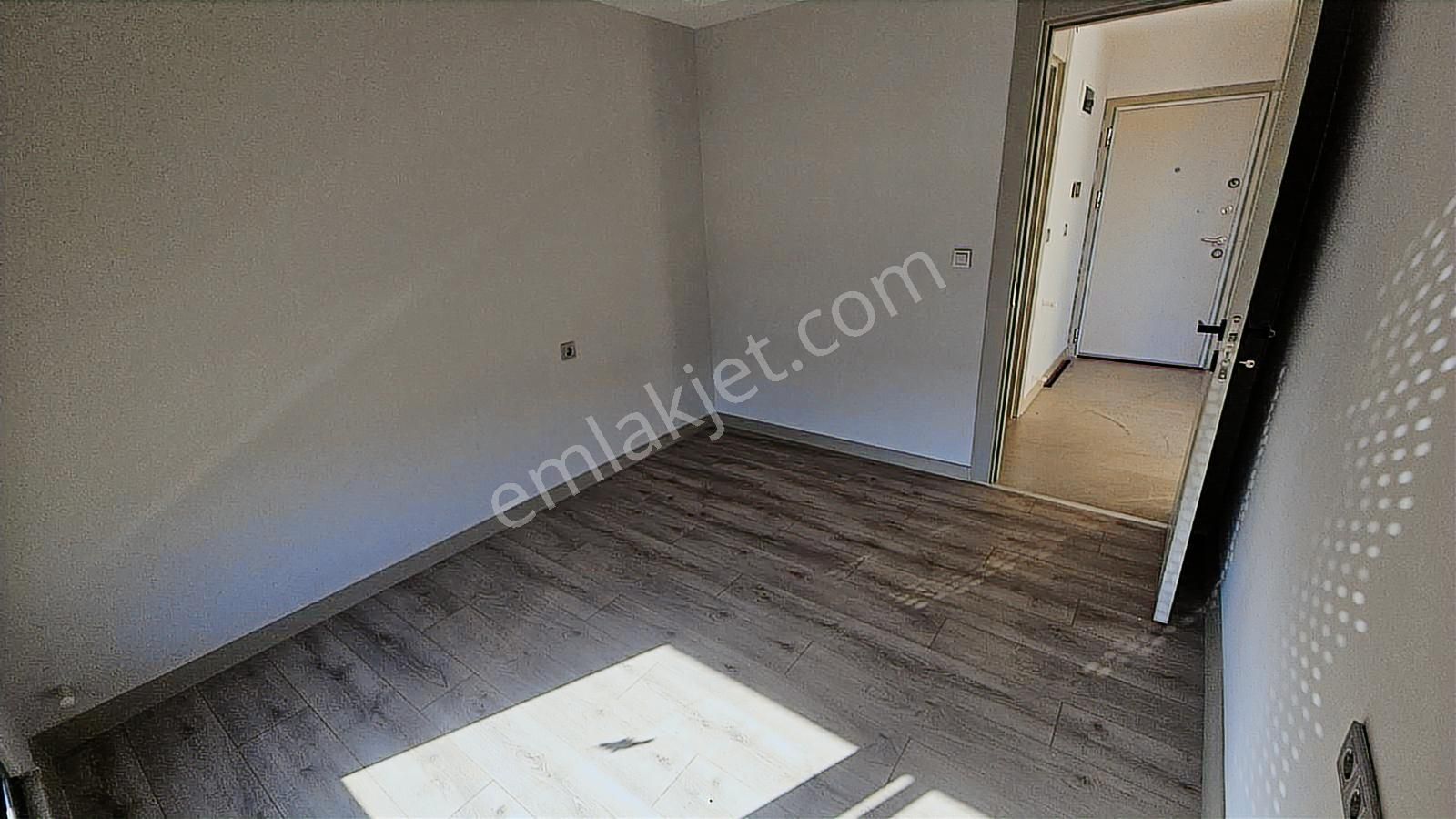 Altıntaş'ta Kiralık 1+1 Daire - Görsel 12