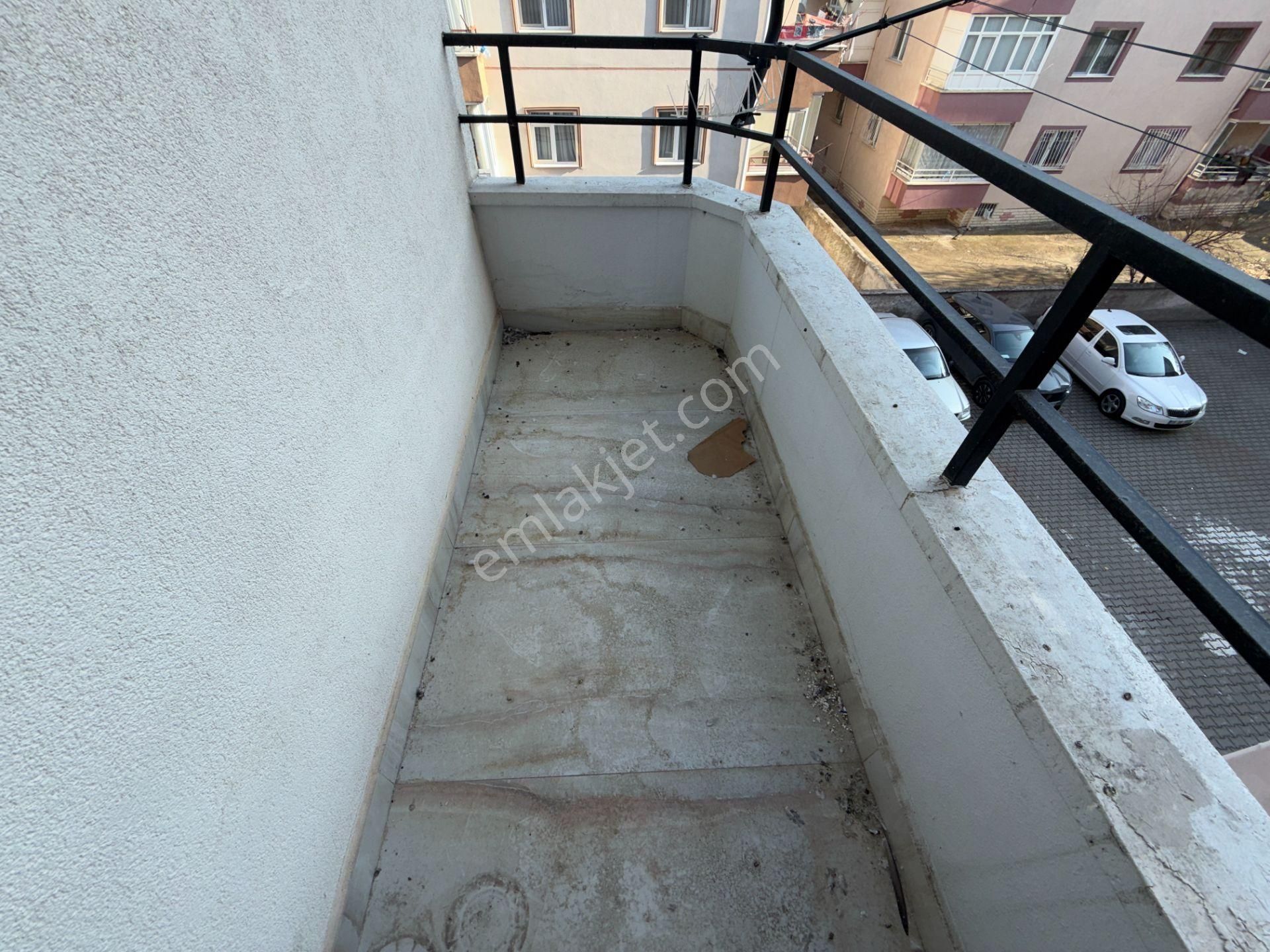 Ufuk Kılıç Emlak'tan Merkez'de Isı Yalıtımlı Lüks Yapıda 3+1 Daire - Görsel 13