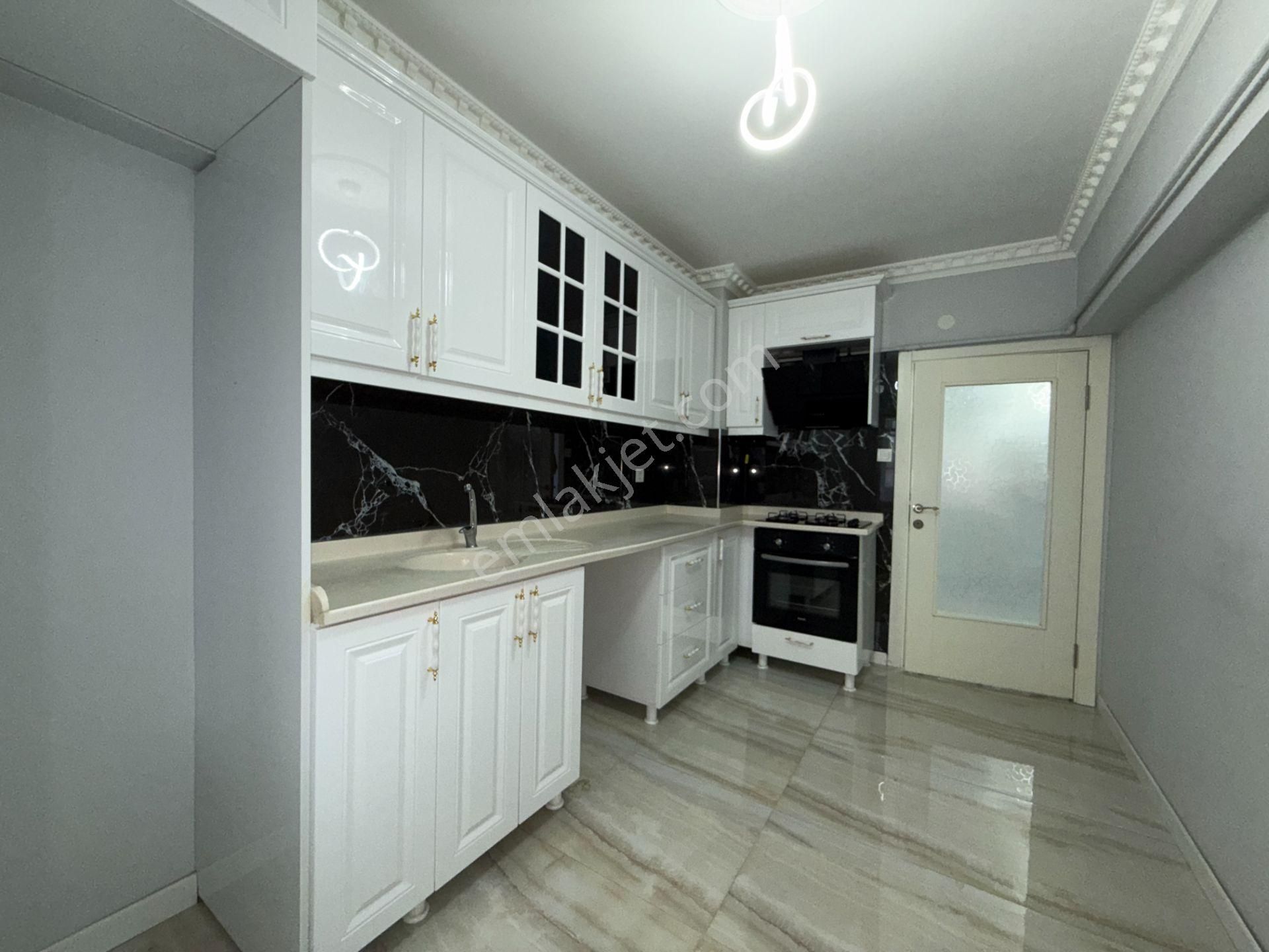 Ufuk Kılıç Emlak'tan Merkez'de Isı Yalıtımlı Lüks Yapıda 3+1 Daire - Görsel 8