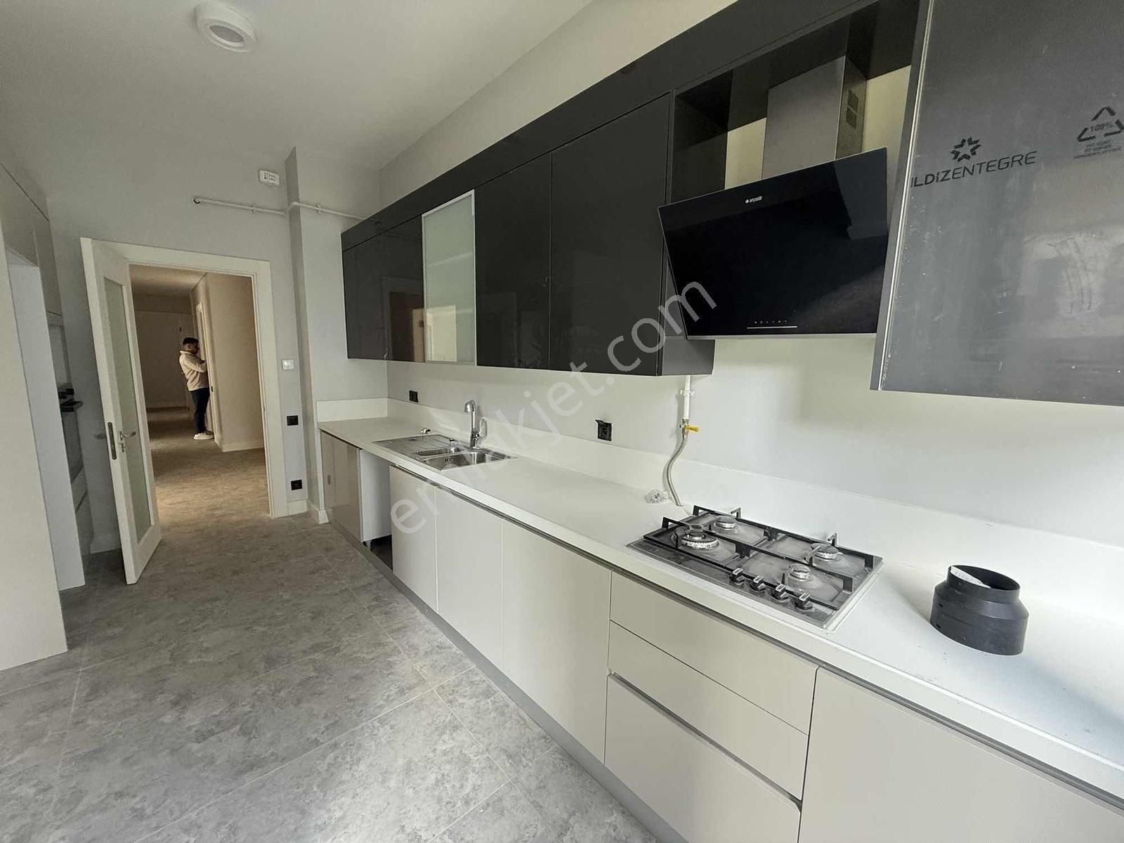 Çınarköyde Büyüktip Bahçe Katı 2+1 Kapalı Mutfak Satılık Devirli - Görsel 8