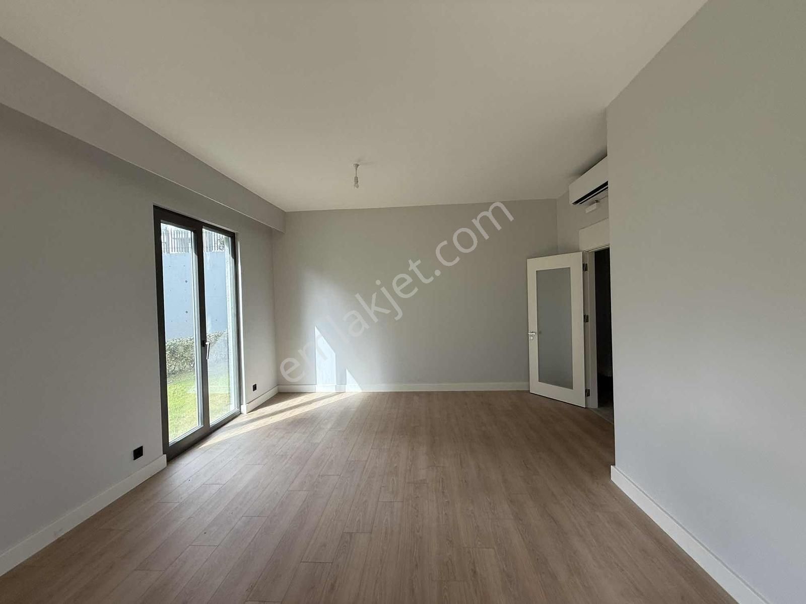 Çınarköyde Büyüktip Bahçe Katı 2+1 Kapalı Mutfak Satılık Devirli - Görsel 27