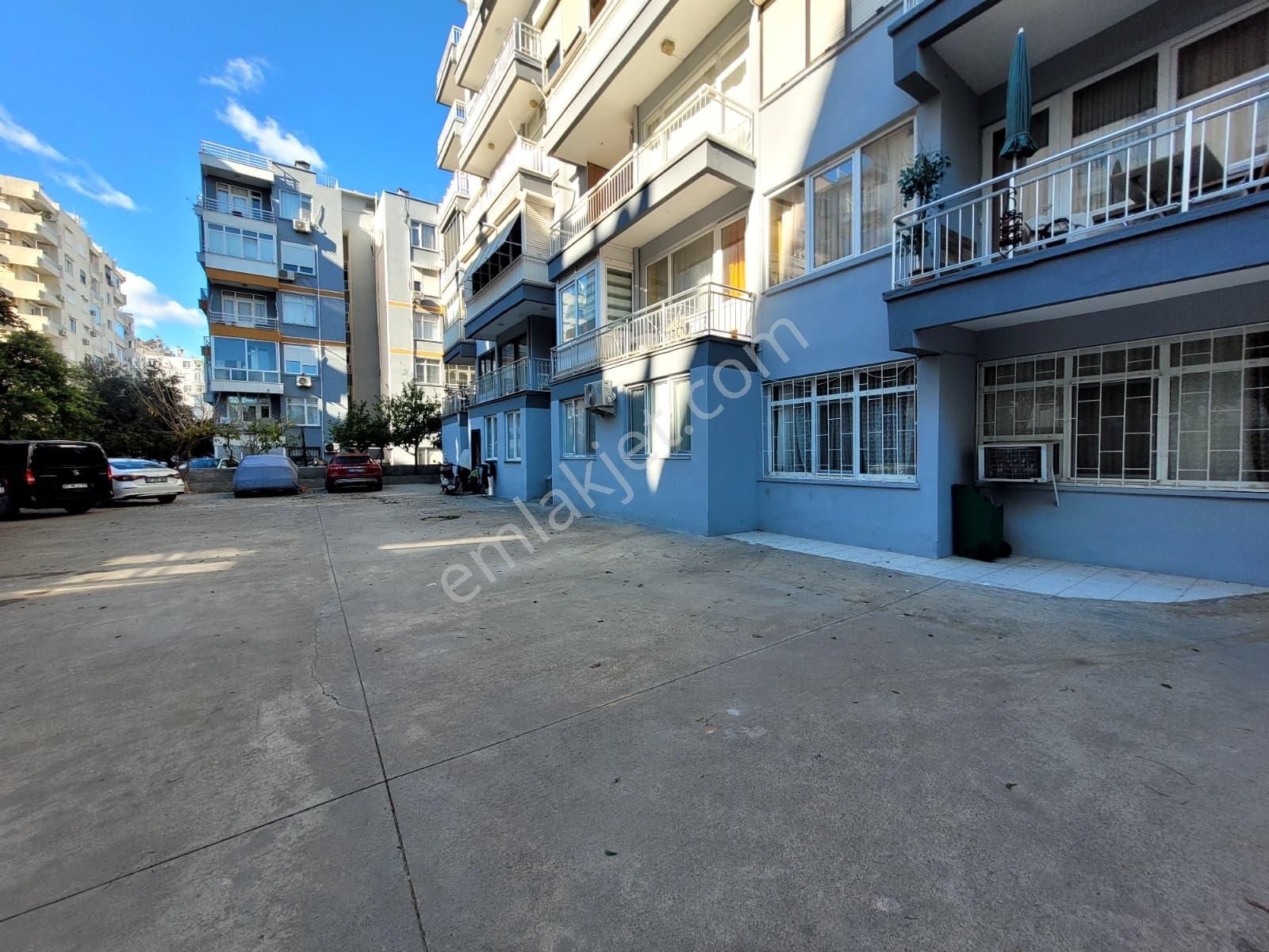 Bahçelievlerde Merkezi Konumda Geniş Doğalgazlı 3+1 Eşyalı Veya Eşyasız Kiralık Daire - Görsel 32