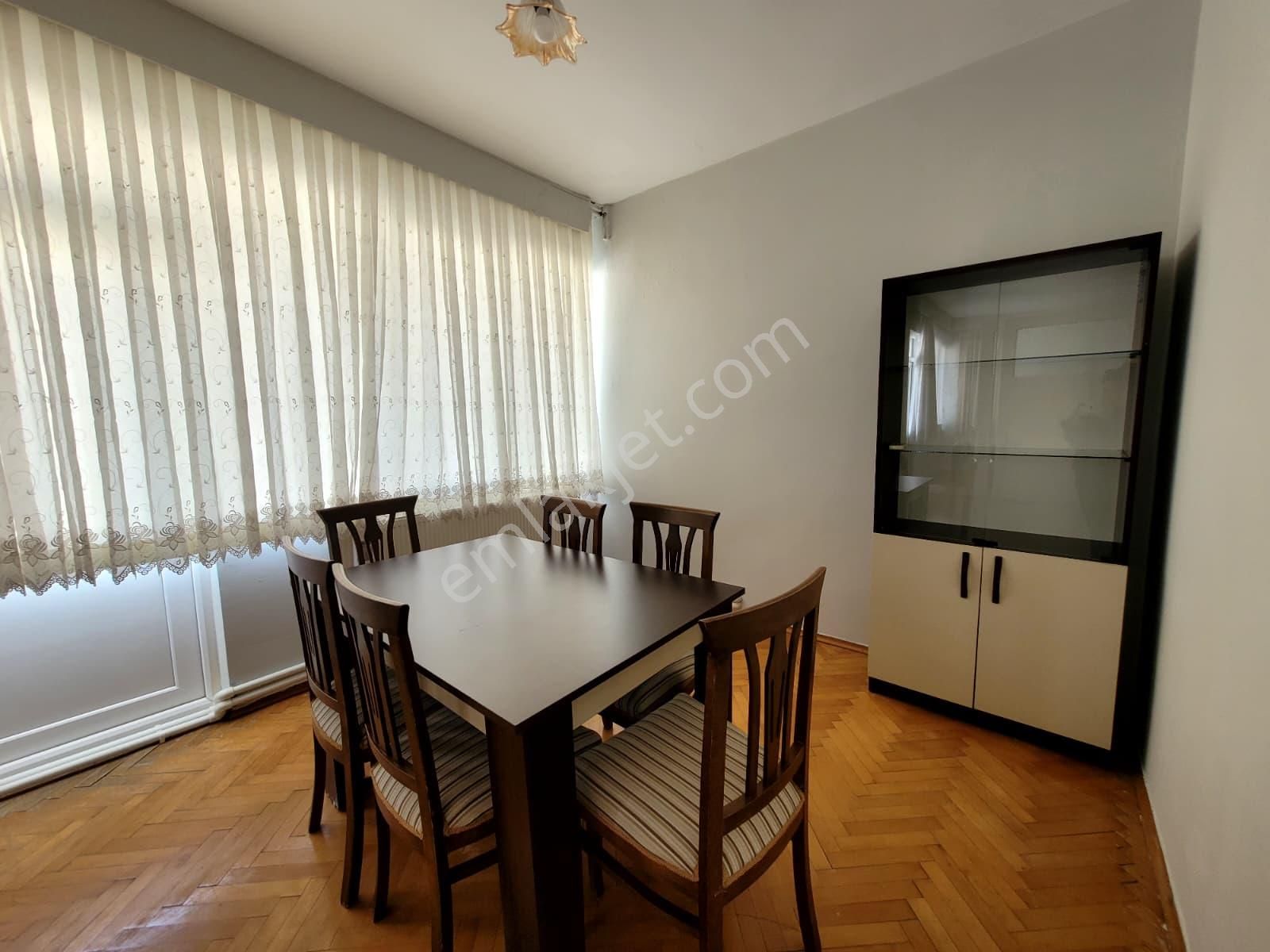 Bahçelievlerde Merkezi Konumda Geniş Doğalgazlı 3+1 Eşyalı Veya Eşyasız Kiralık Daire - Görsel 8