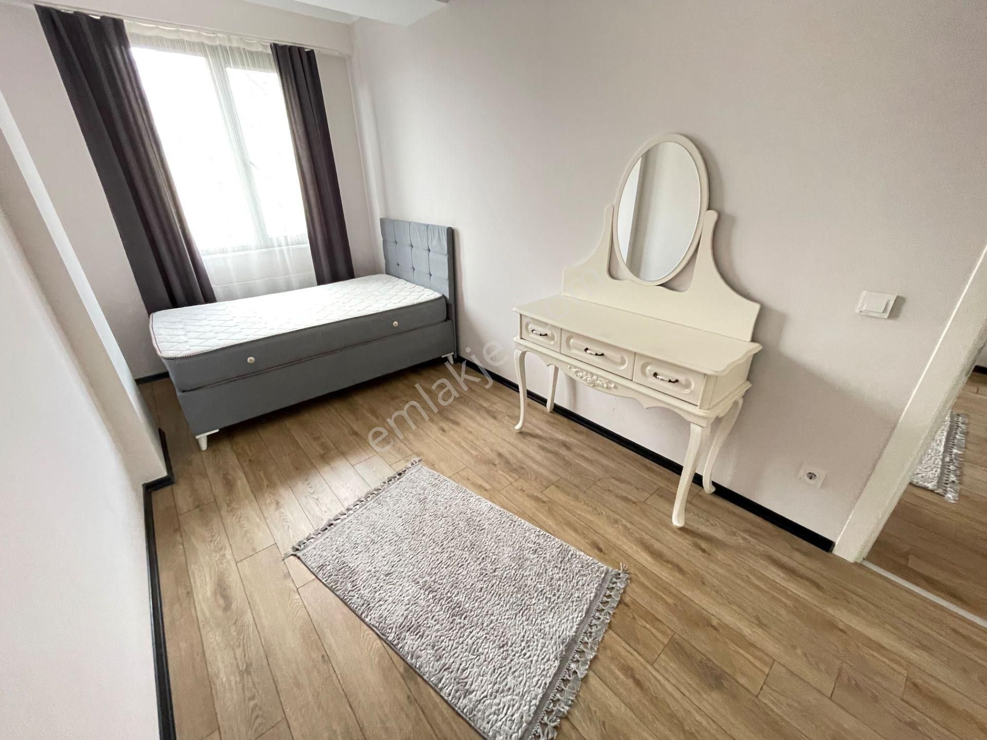 Yeditepe Üniversitesi Karşısında Yeni Bina 7/24 Güvenlik Eşyalı 1+1 Daire - Görsel 19