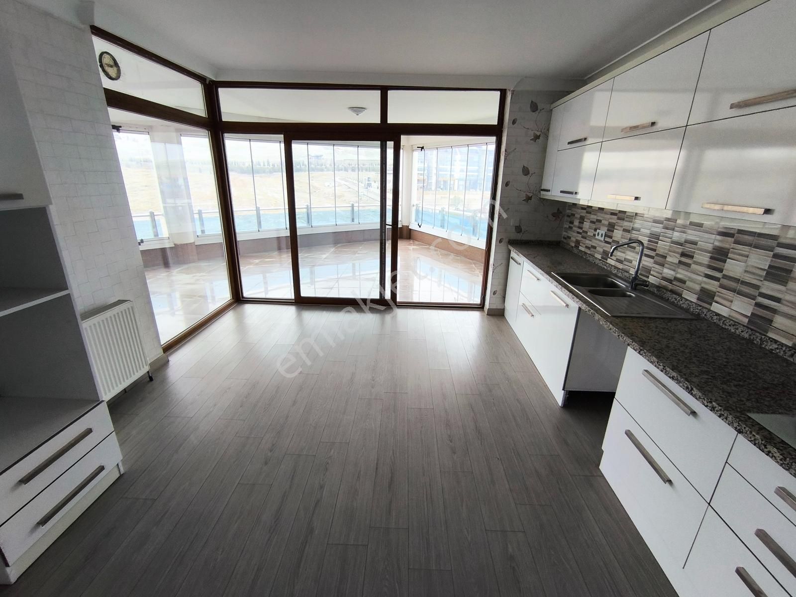 Teamwork Gyd Bağlıcada Katta 5+1 200 M2 Net Satılık Daire - Görsel 20