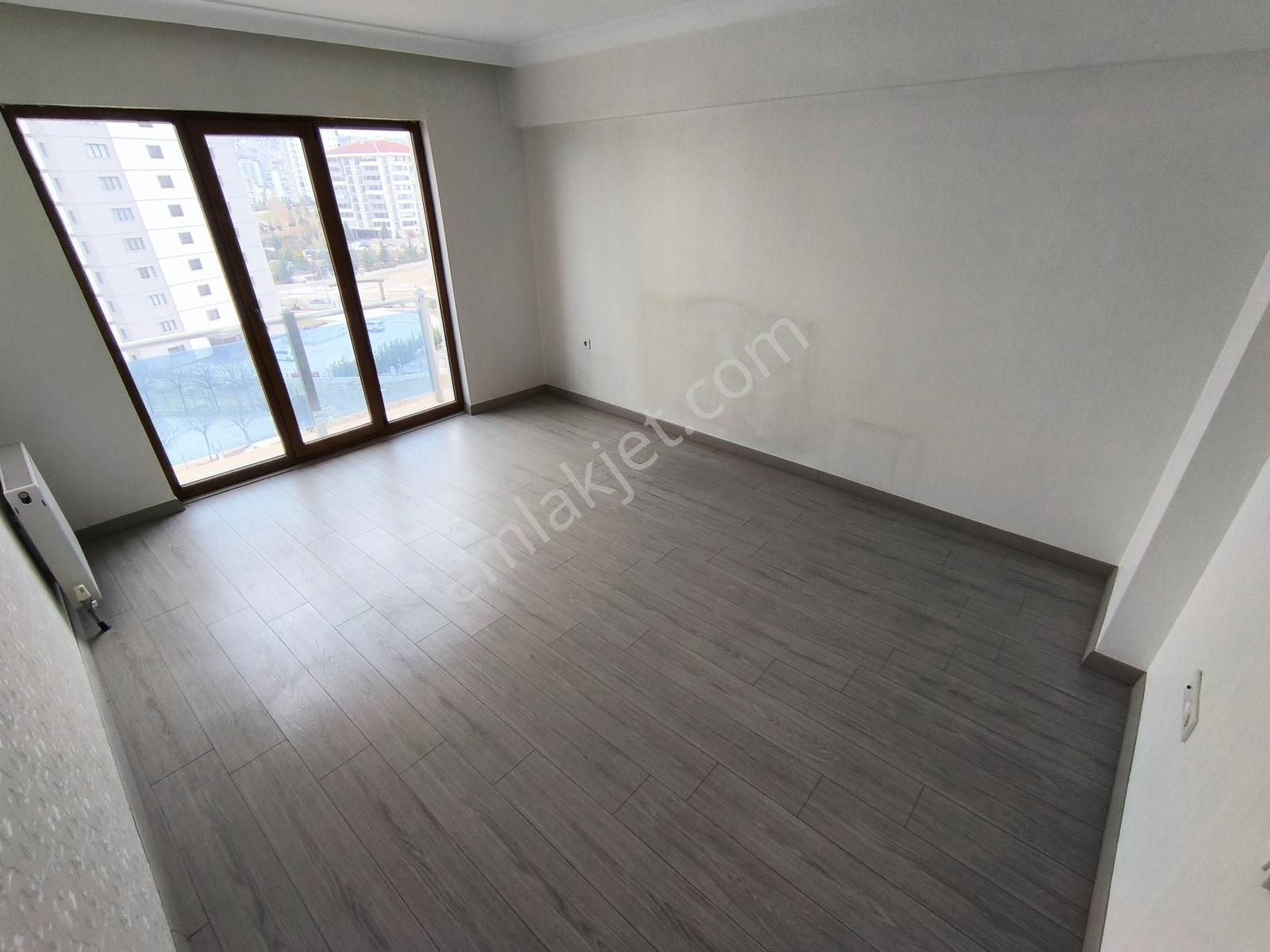 Teamwork Gyd Bağlıcada Katta 5+1 200 M2 Net Satılık Daire - Görsel 3