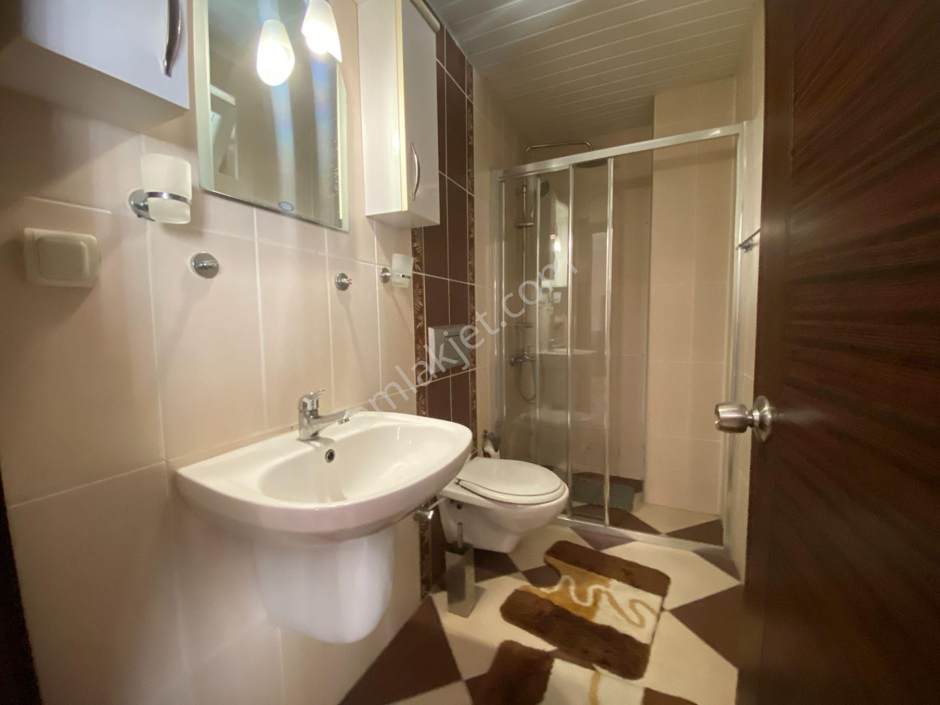 Meydankavağında Arakat Asansörlü Ebeveyn Banyolu Lüks 3+1 Satılıkk Daire - Görsel 21