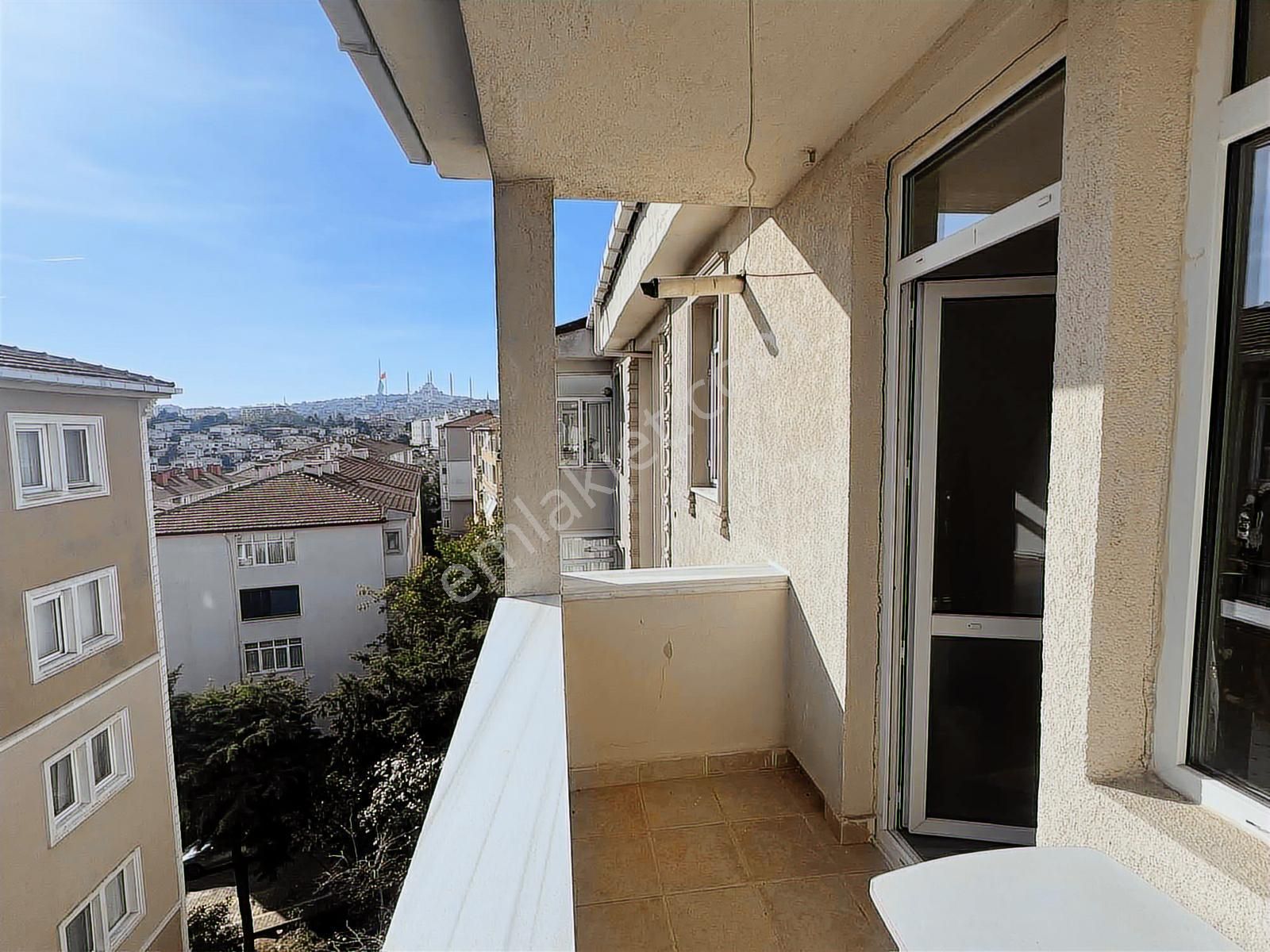 Ata 2 Sitesi D Kapısına Yakın Ferah Bakımlı 3+1 Satılık Daire - Görsel 6