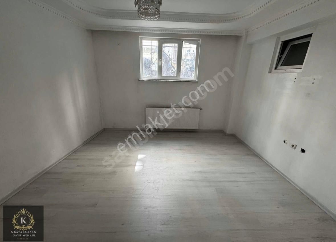 Esenler Menderes Mahallesine Yakın 2+1 Fırsat Daire - Görsel 11