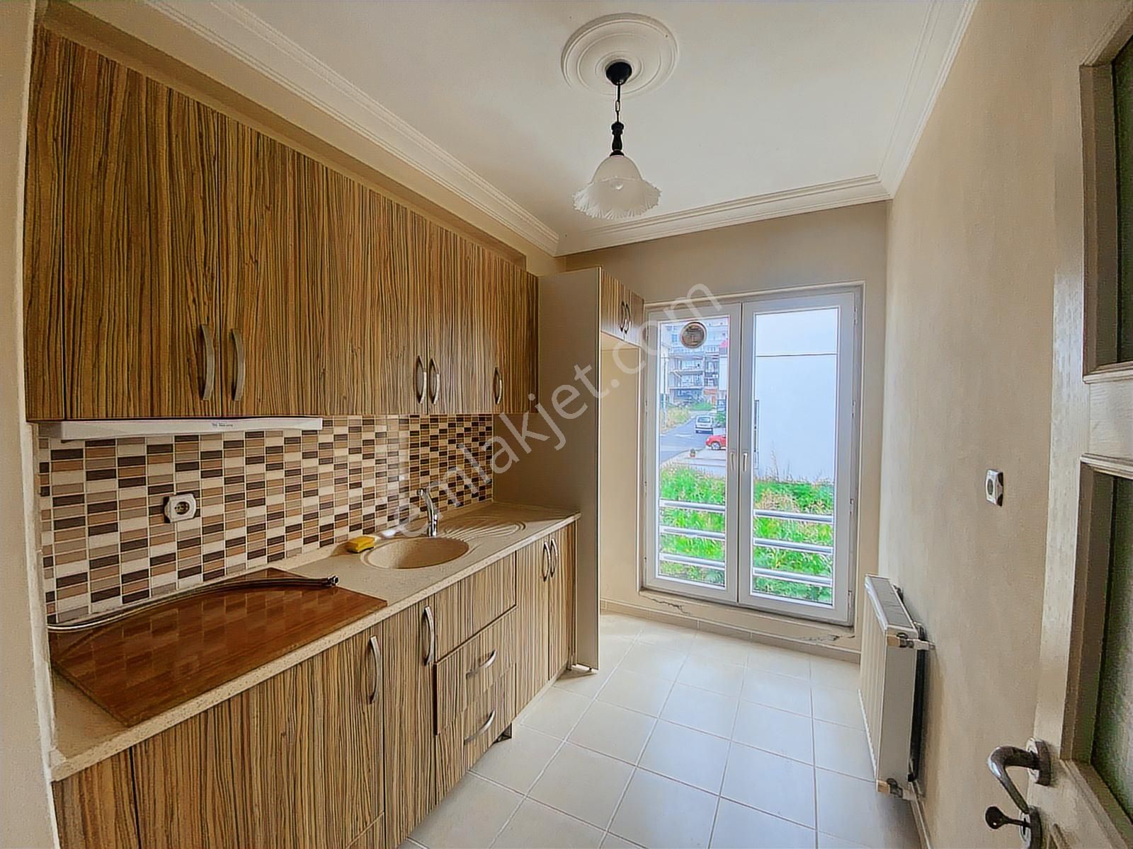 Rw Taka | Üniversite Mahallesinde 2+1 Kiralık Daire - Görsel 5