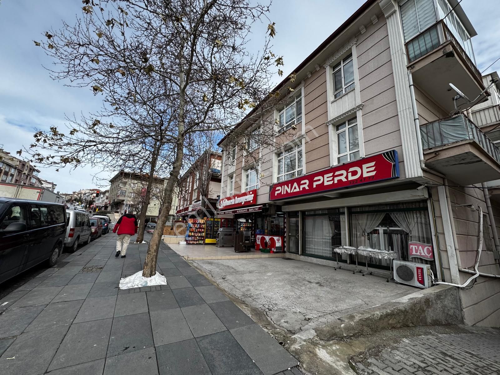 Refiksaydam Caddesi Üzeri Tam Merkezde 3+1 Güney Doğu Önü Açık - Görsel 23