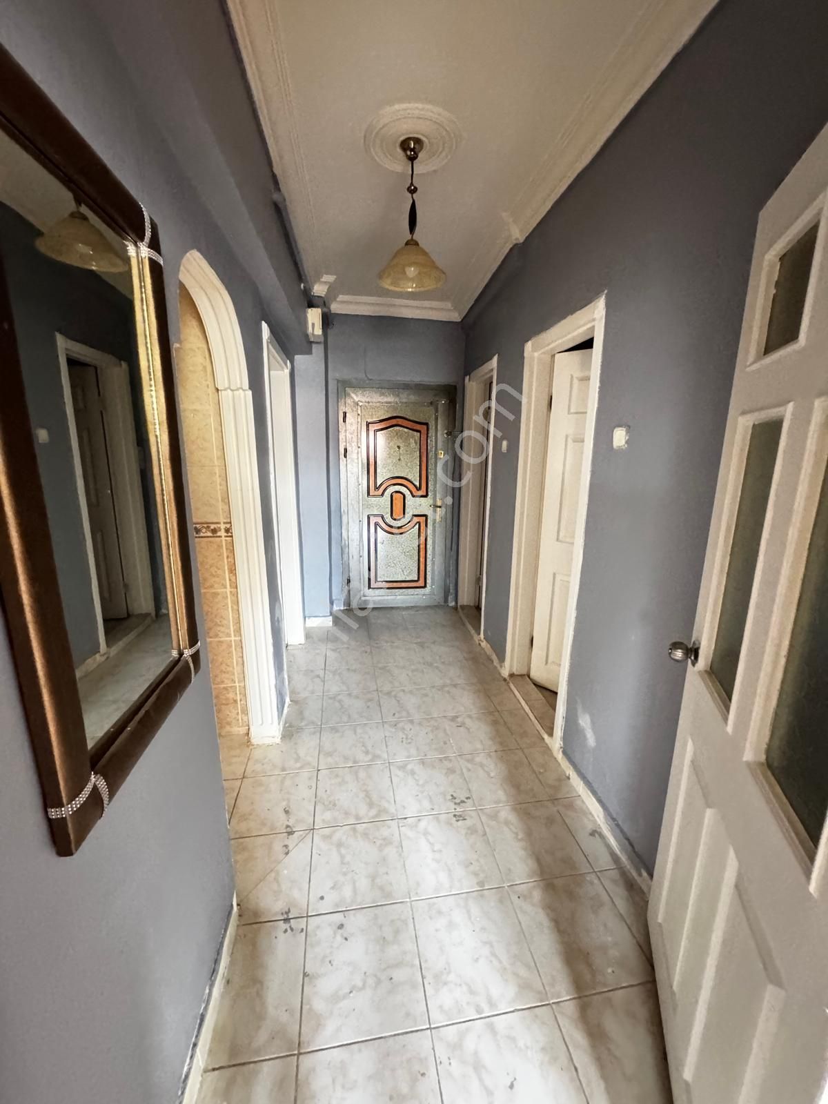 Refiksaydam Caddesi Üzeri Tam Merkezde 3+1 Güney Doğu Önü Açık - Görsel 11