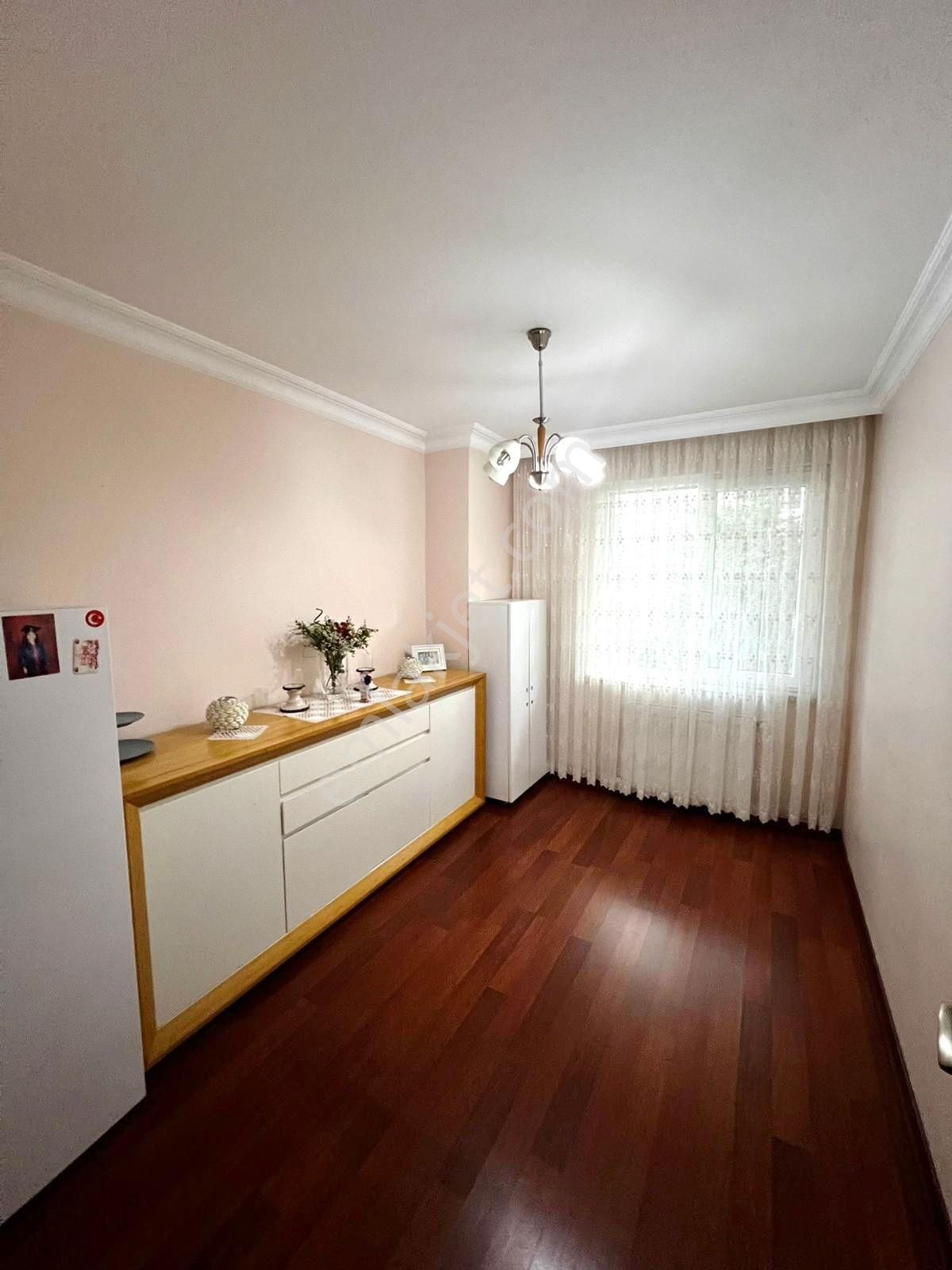 ▃birikim▃ Zümrütevler'de 12 Yıllık Binada 140m² Net 4+1 Giriş Dubleks - Görsel 15