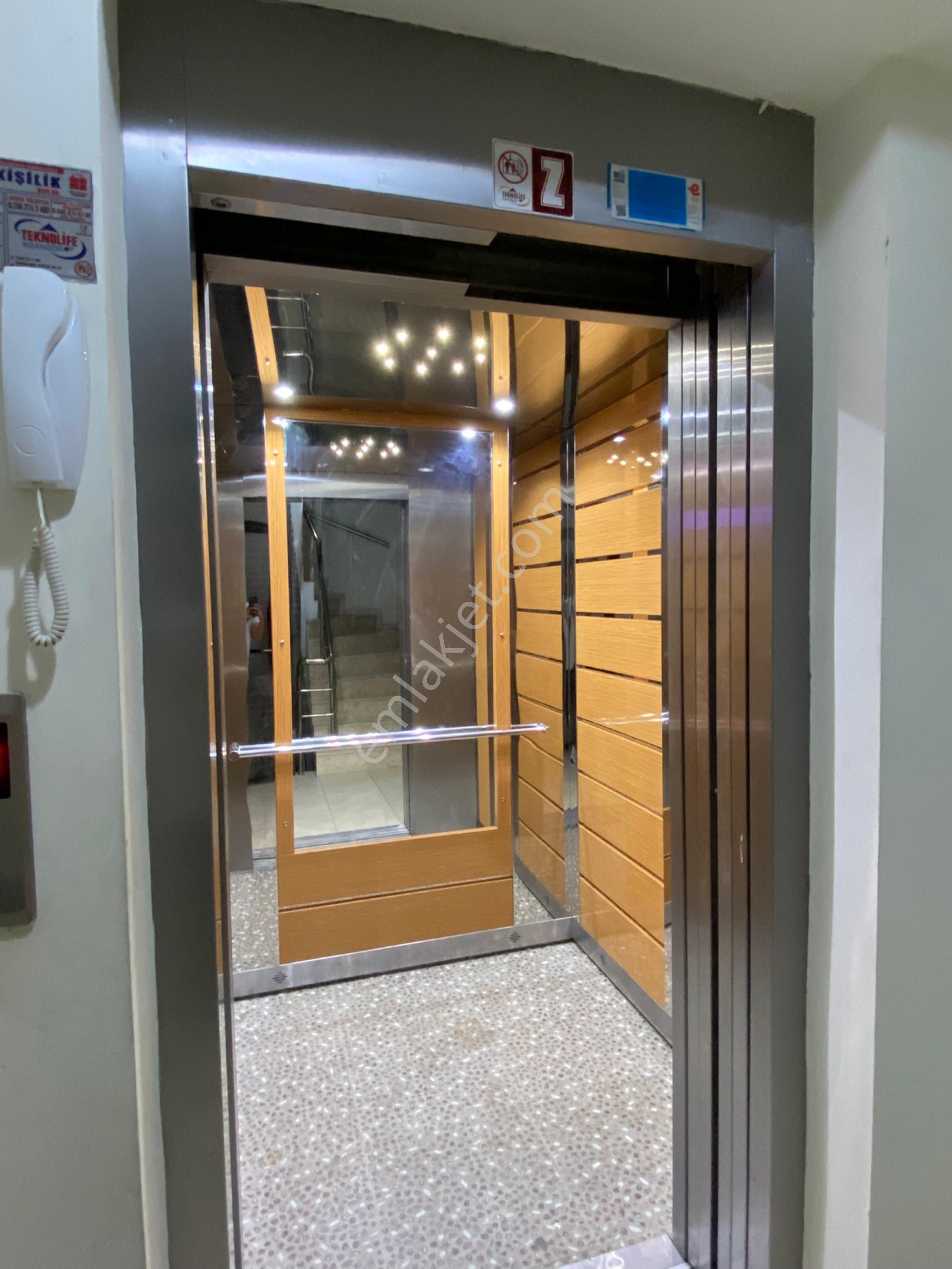 Era’dan Zafer Mahallesinde Satılık 2+1 Eşyalı Muhteşem Daire - Görsel 8