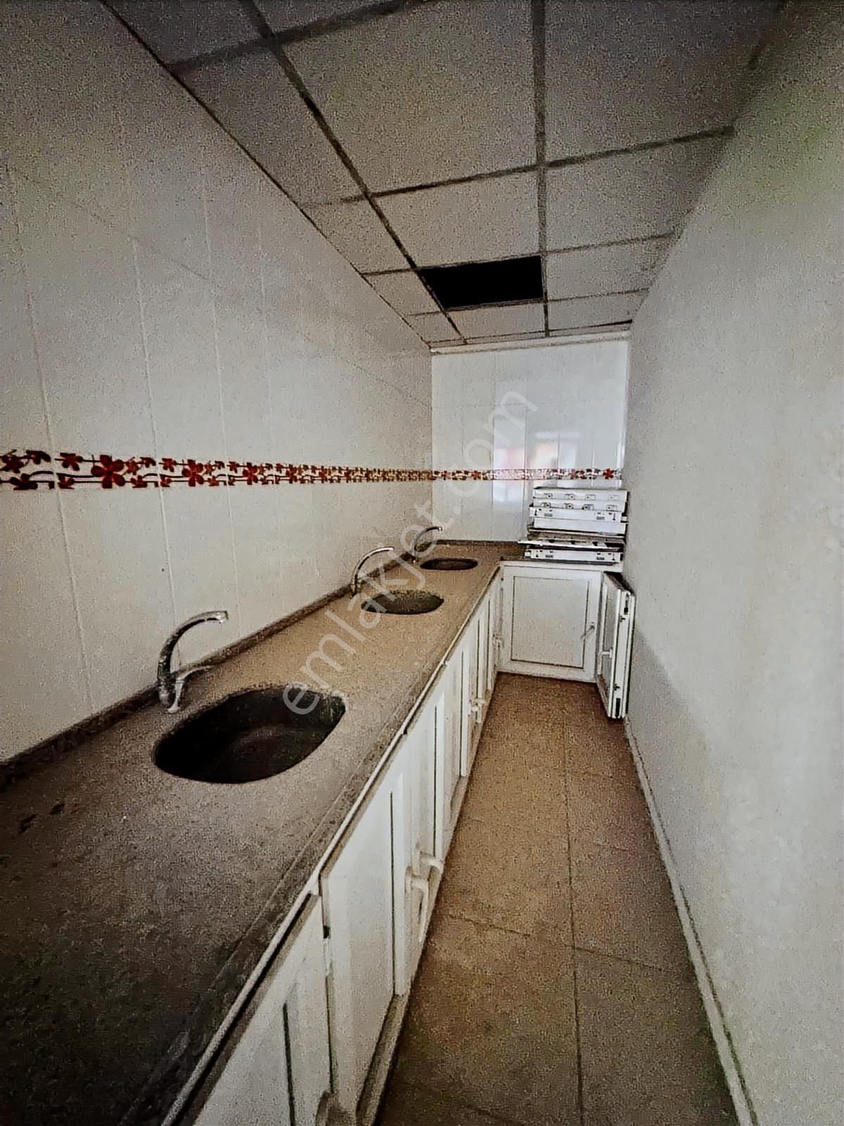 Hadi Gayrimenkulden Üniversite Karşısı Kiralık Asma Katlı İşyeri - Görsel 7