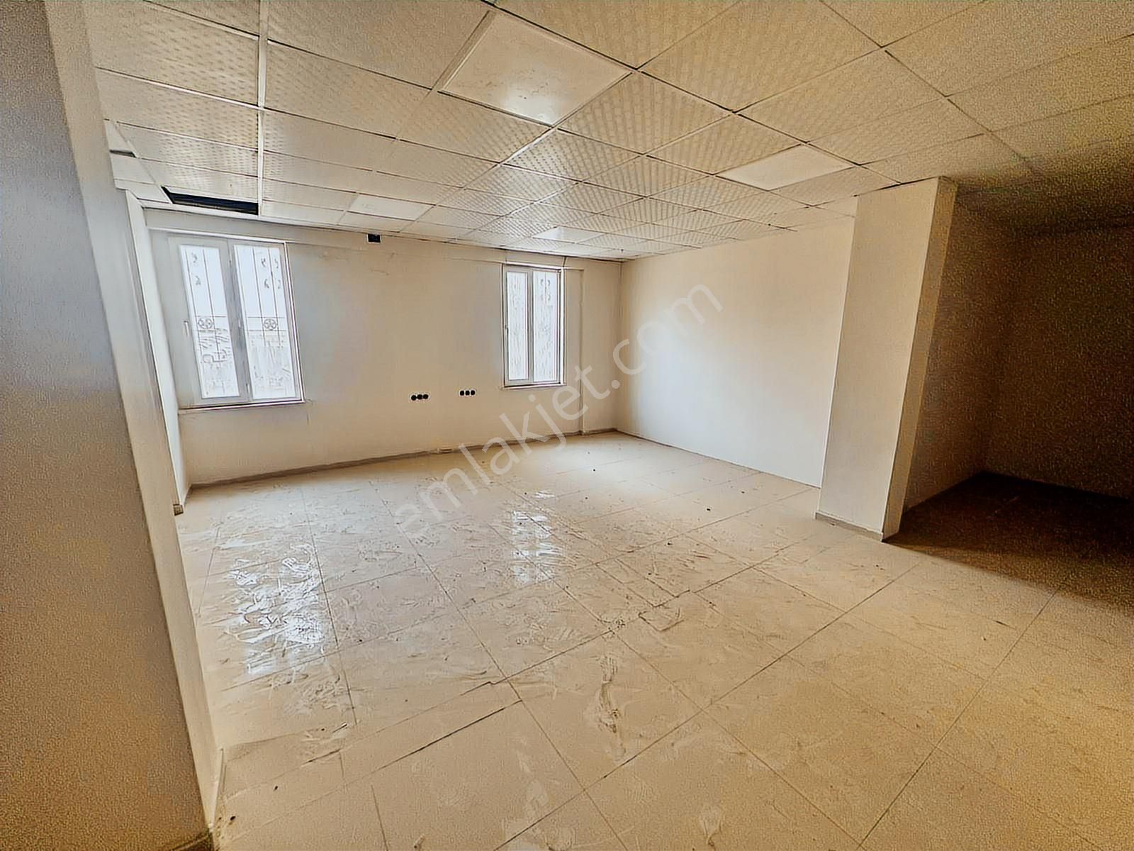 Hadi Gayrimenkulden Üniversite Karşısı Kiralık Asma Katlı İşyeri - Görsel 6